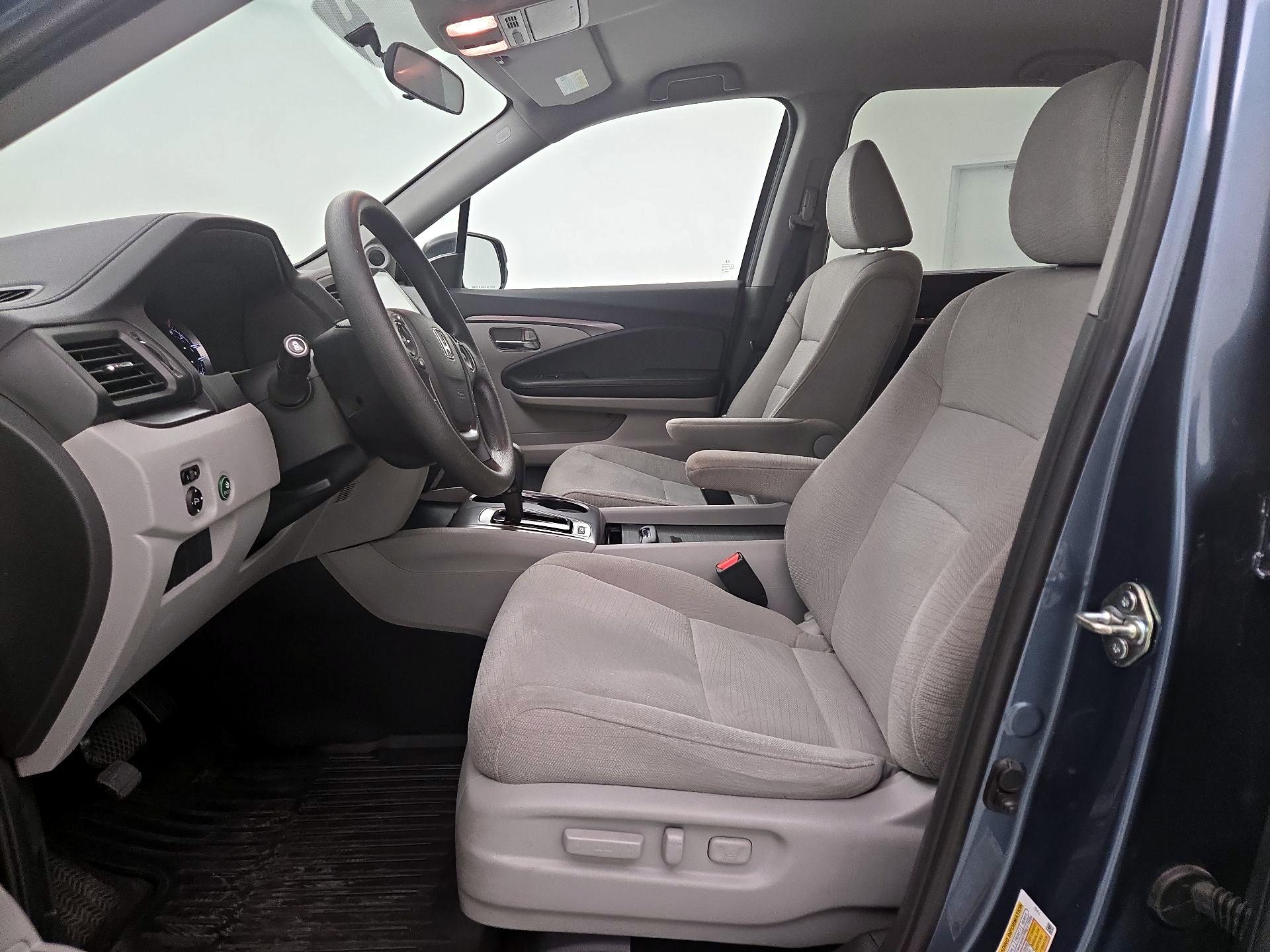 Thumbnail: 2018 Honda Pilot - 11
