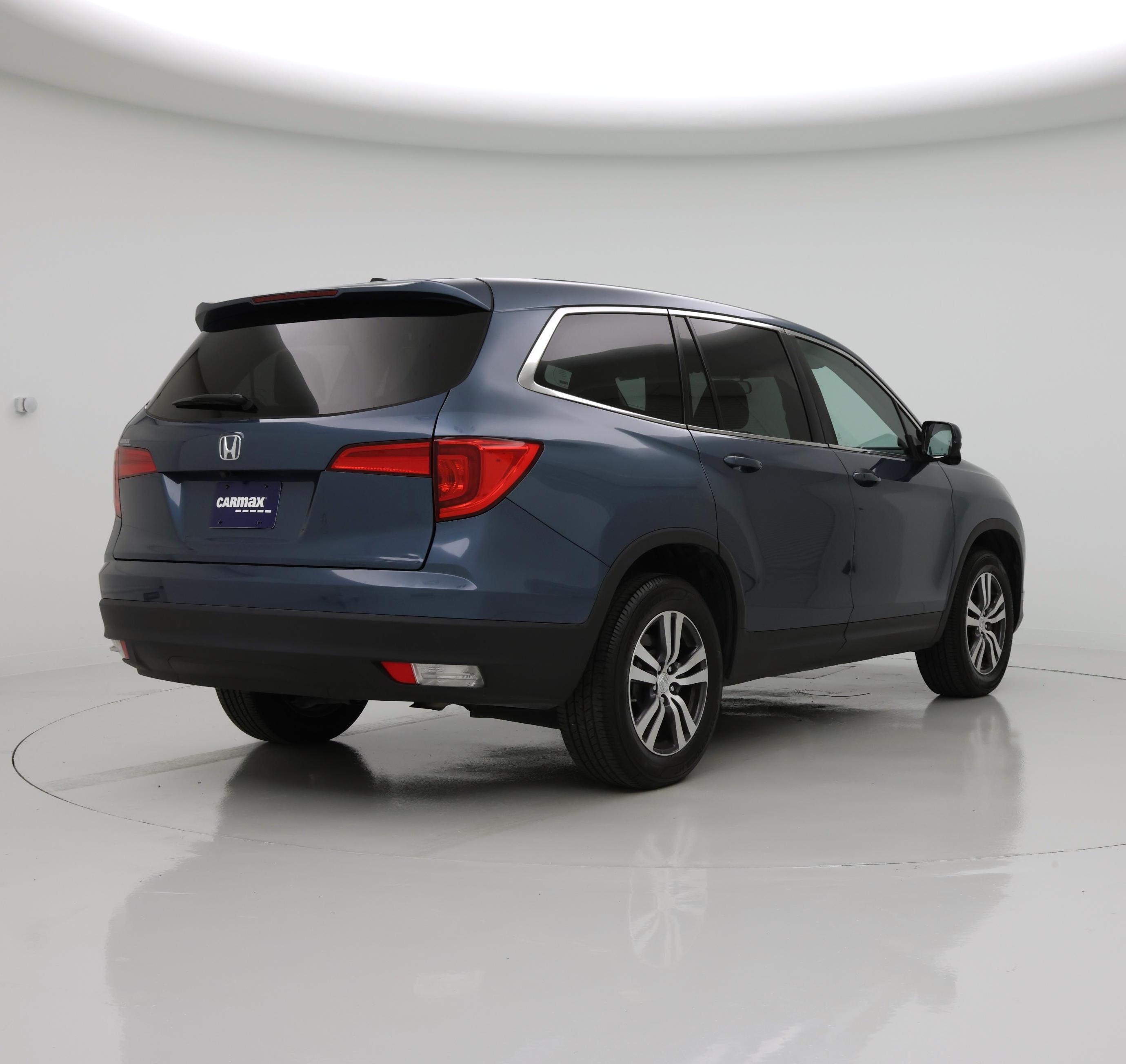 Thumbnail: 2018 Honda Pilot - 8