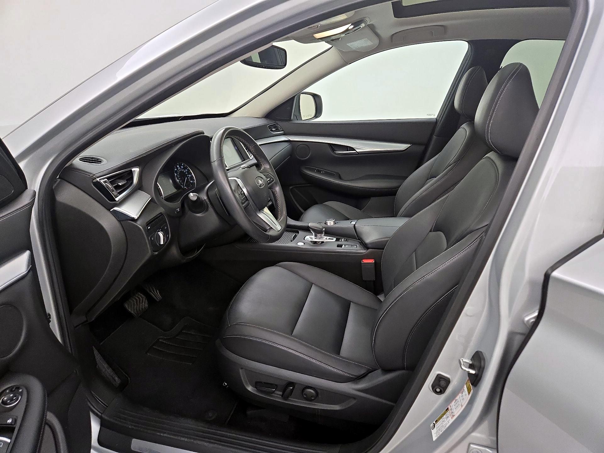 Thumbnail: 2019 INFINITI QX50 - 11