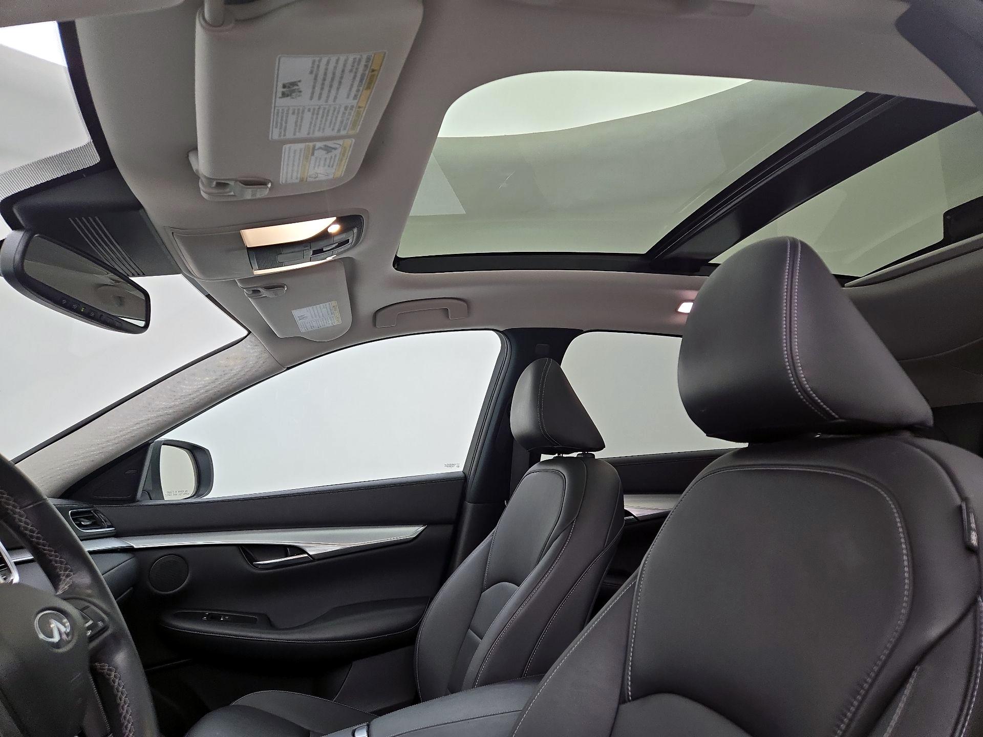 Thumbnail: 2019 INFINITI QX50 - 19
