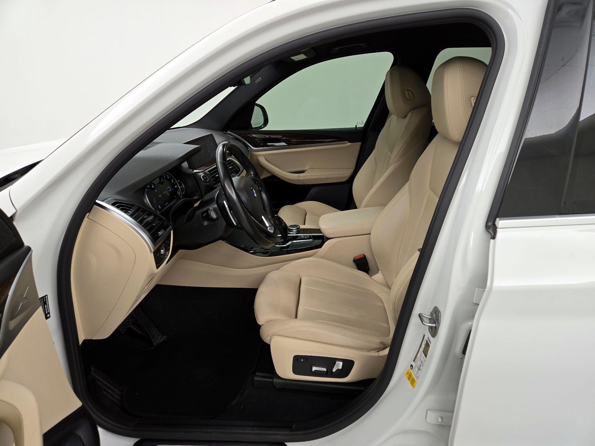 Thumbnail: 2019 BMW X3 - 11