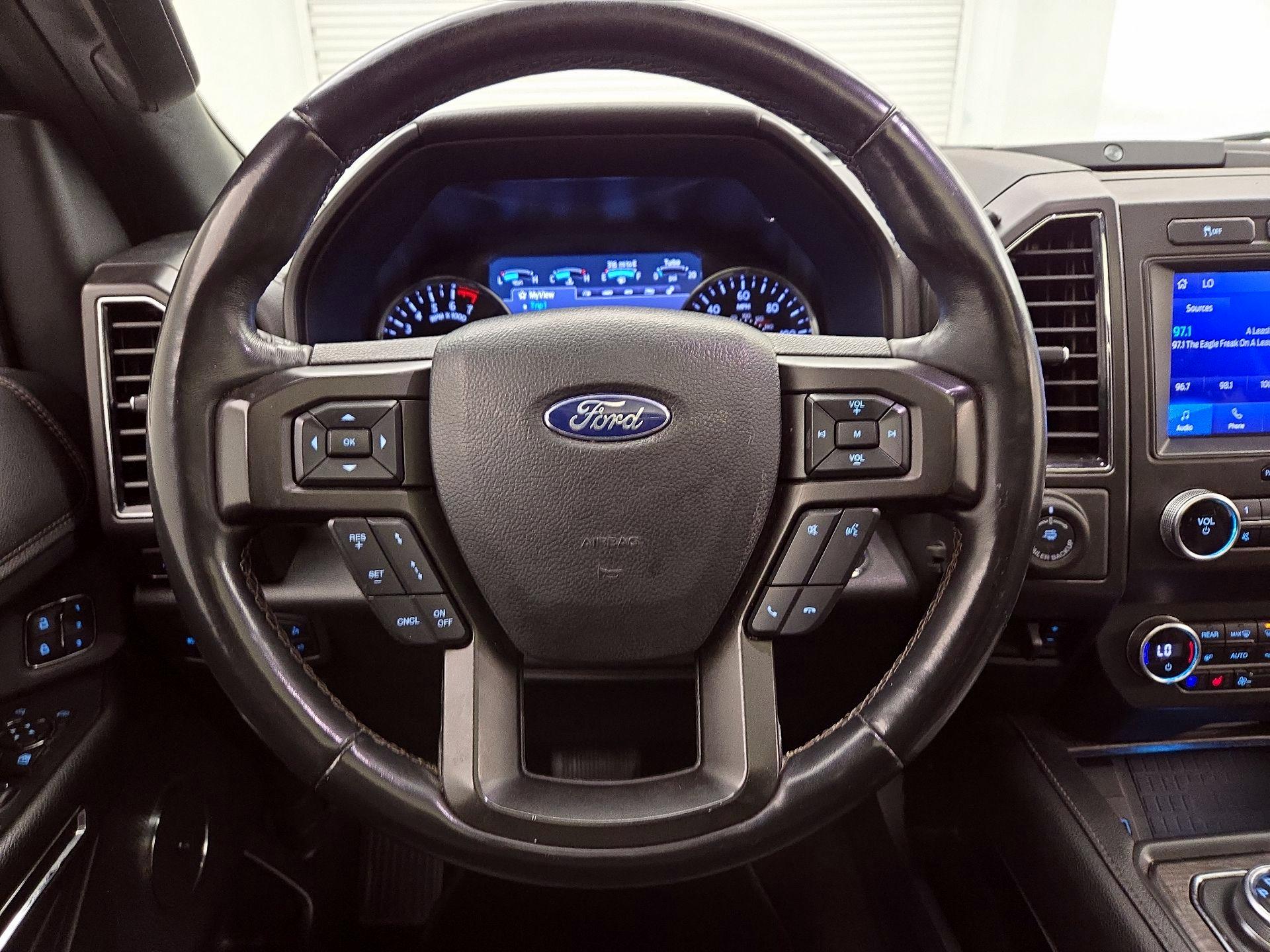 Thumbnail: 2020 Ford Expedition - 10