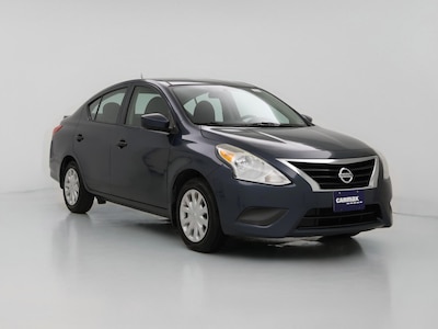 Blue 2016 Nissan Versa S Plus