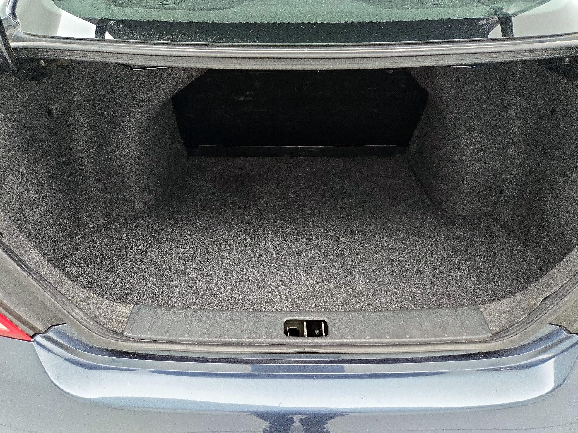Thumbnail: 2016 Nissan Versa - 19