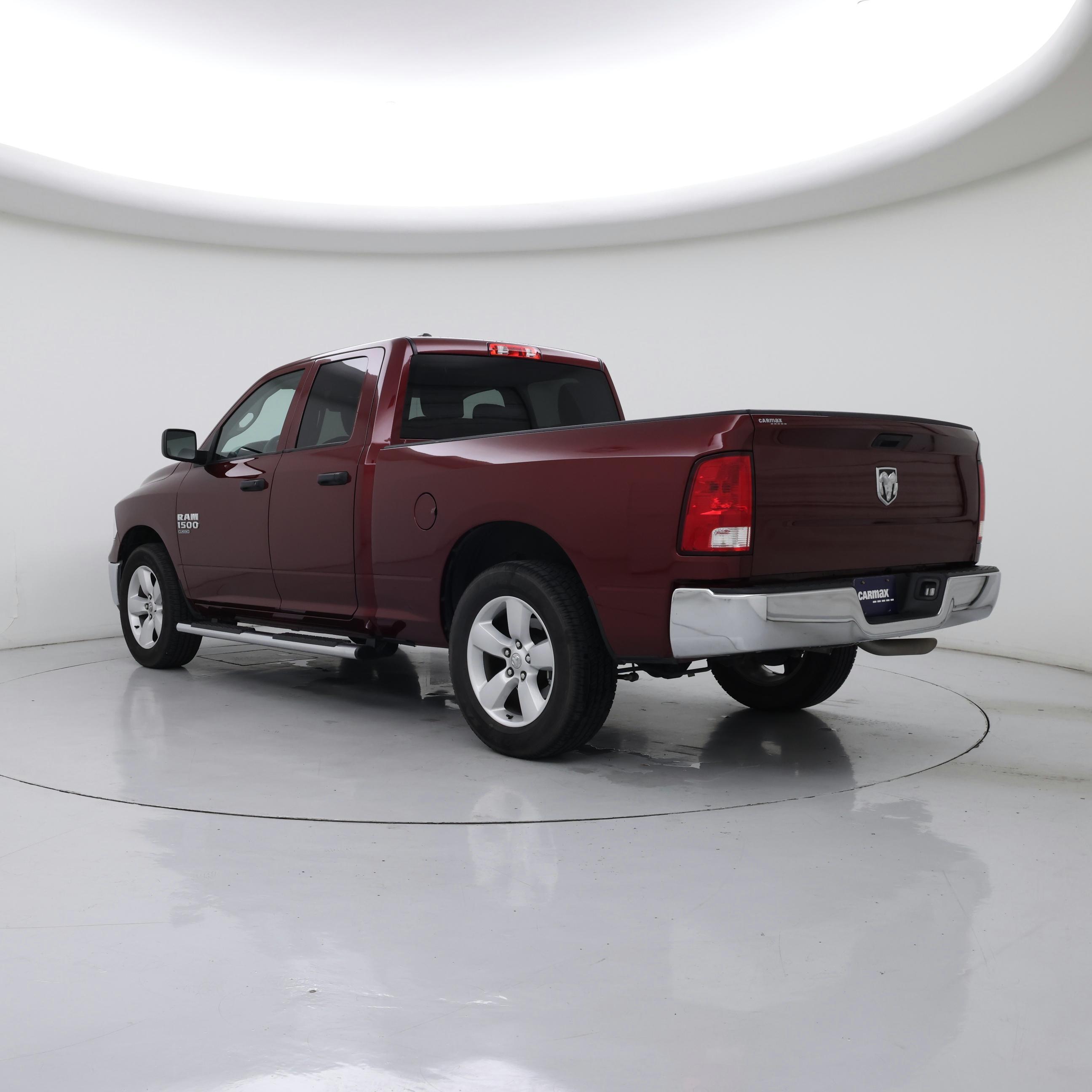Thumbnail: 2022 RAM 1500 Classic - 2