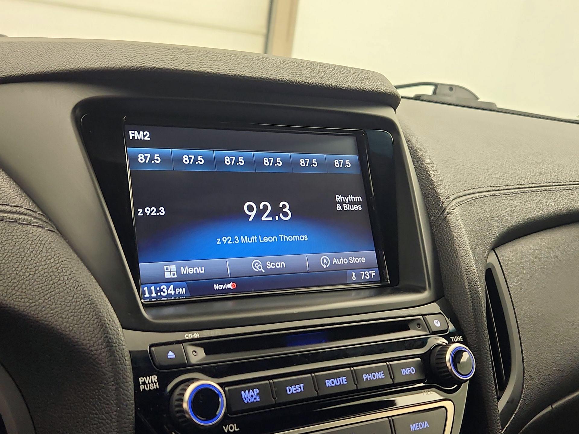 Thumbnail: 2015 Hyundai Genesis - 15