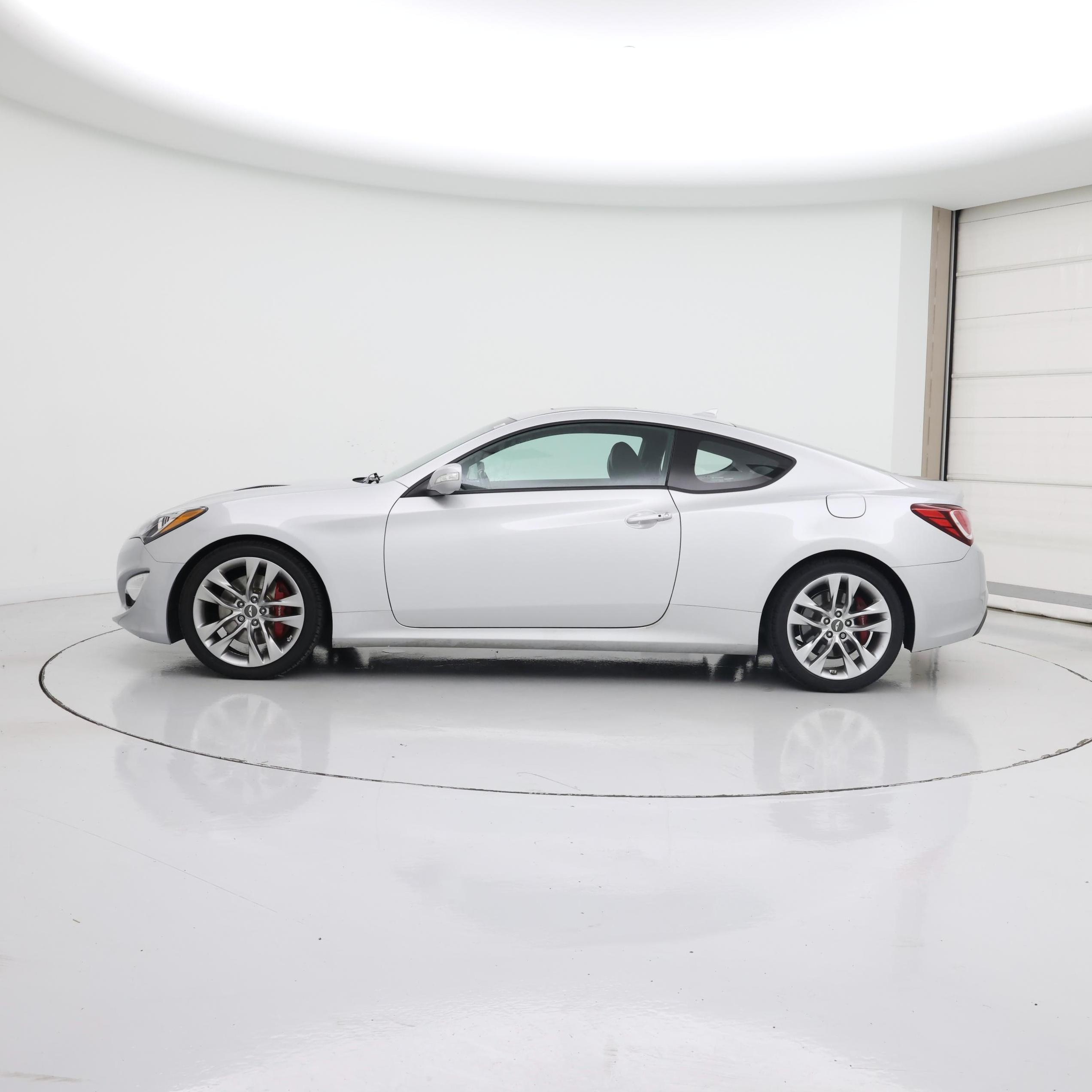 Thumbnail: 2015 Hyundai Genesis - 3