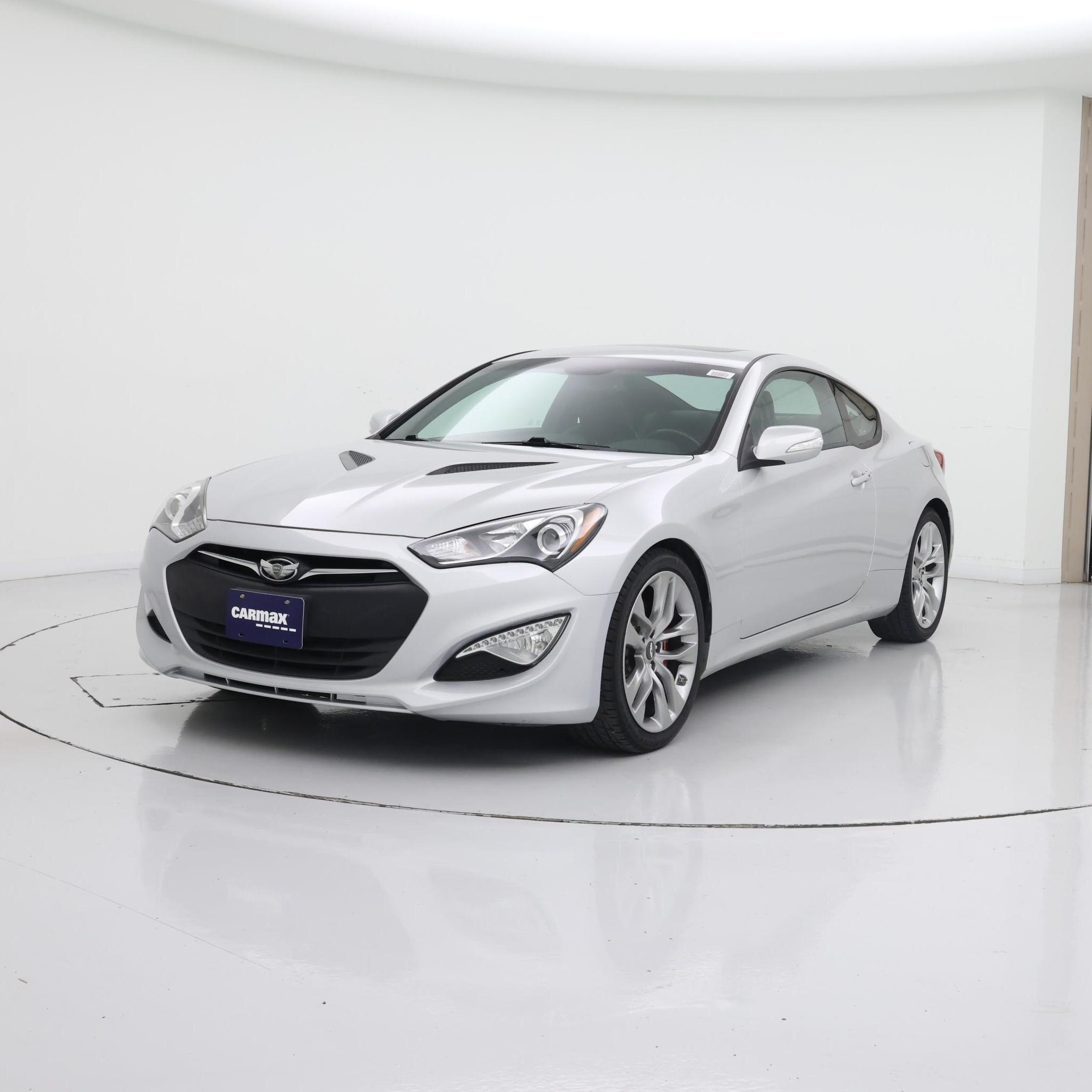 Thumbnail: 2015 Hyundai Genesis - 4