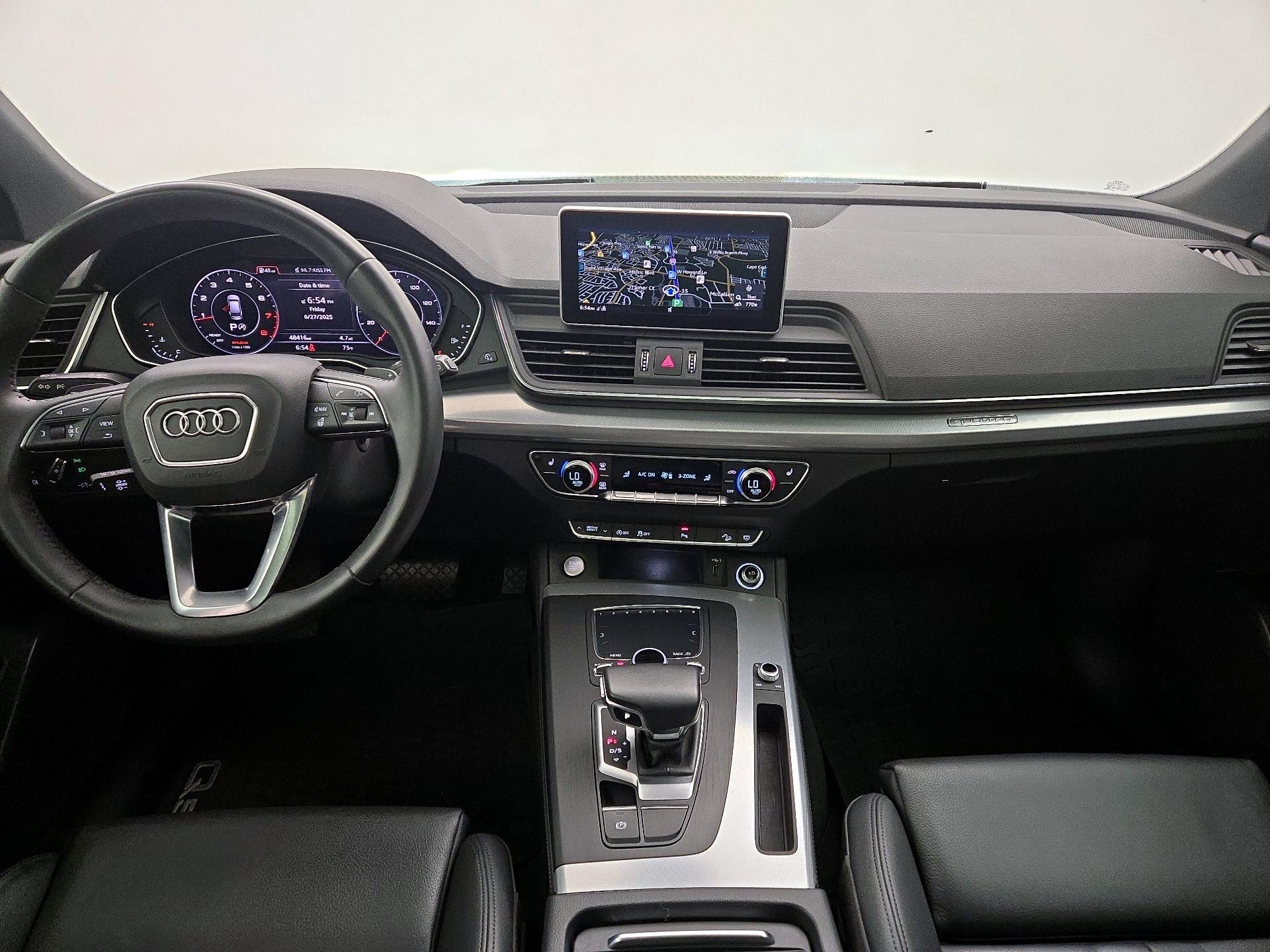 Thumbnail: 2020 Audi Q5 - 9