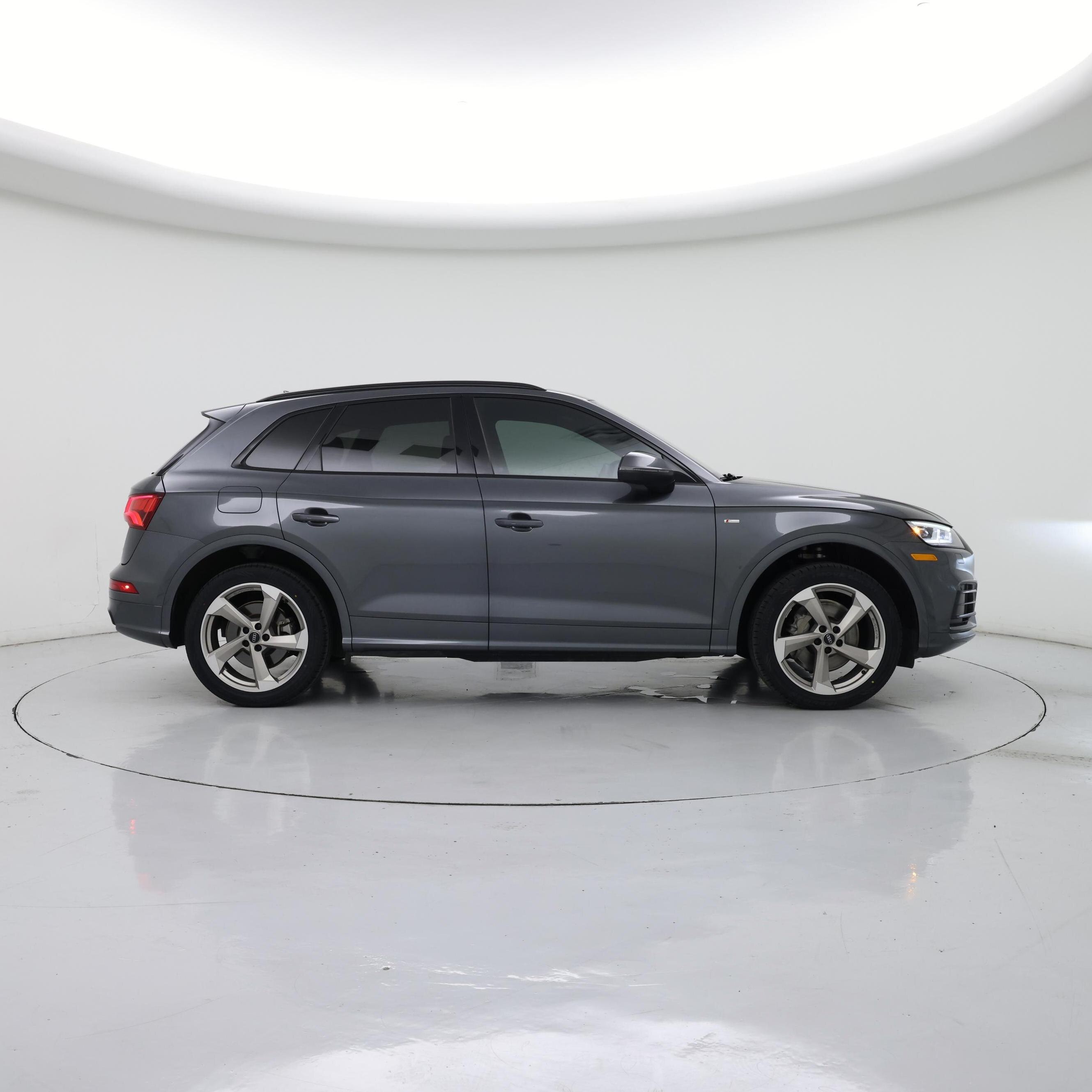 Thumbnail: 2020 Audi Q5 - 7