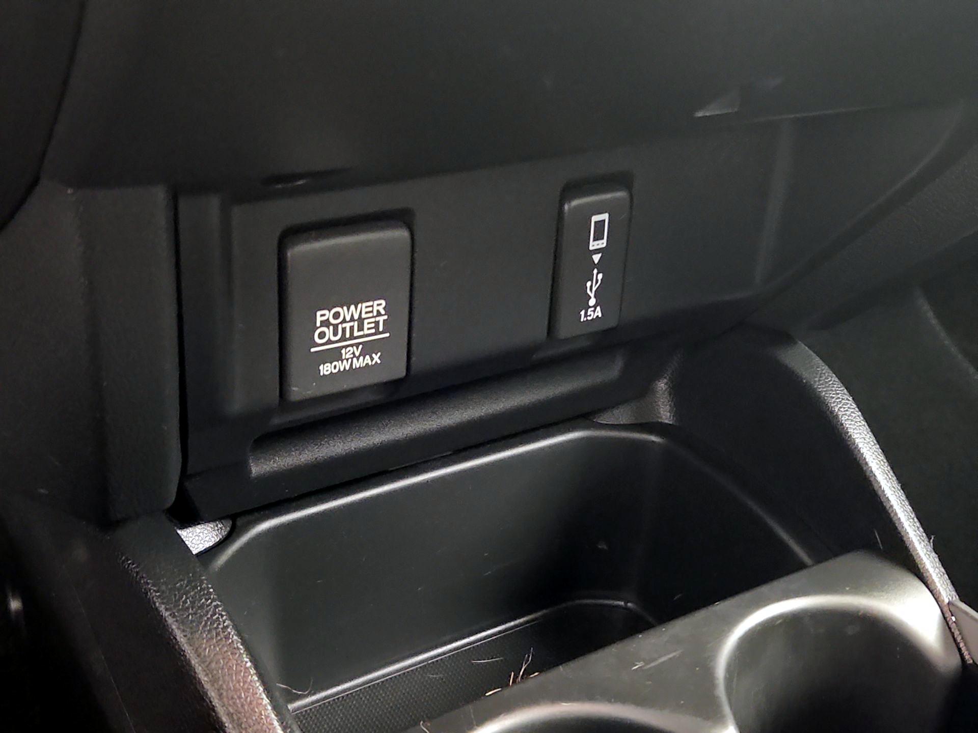 Thumbnail: 2018 Honda Fit - 18