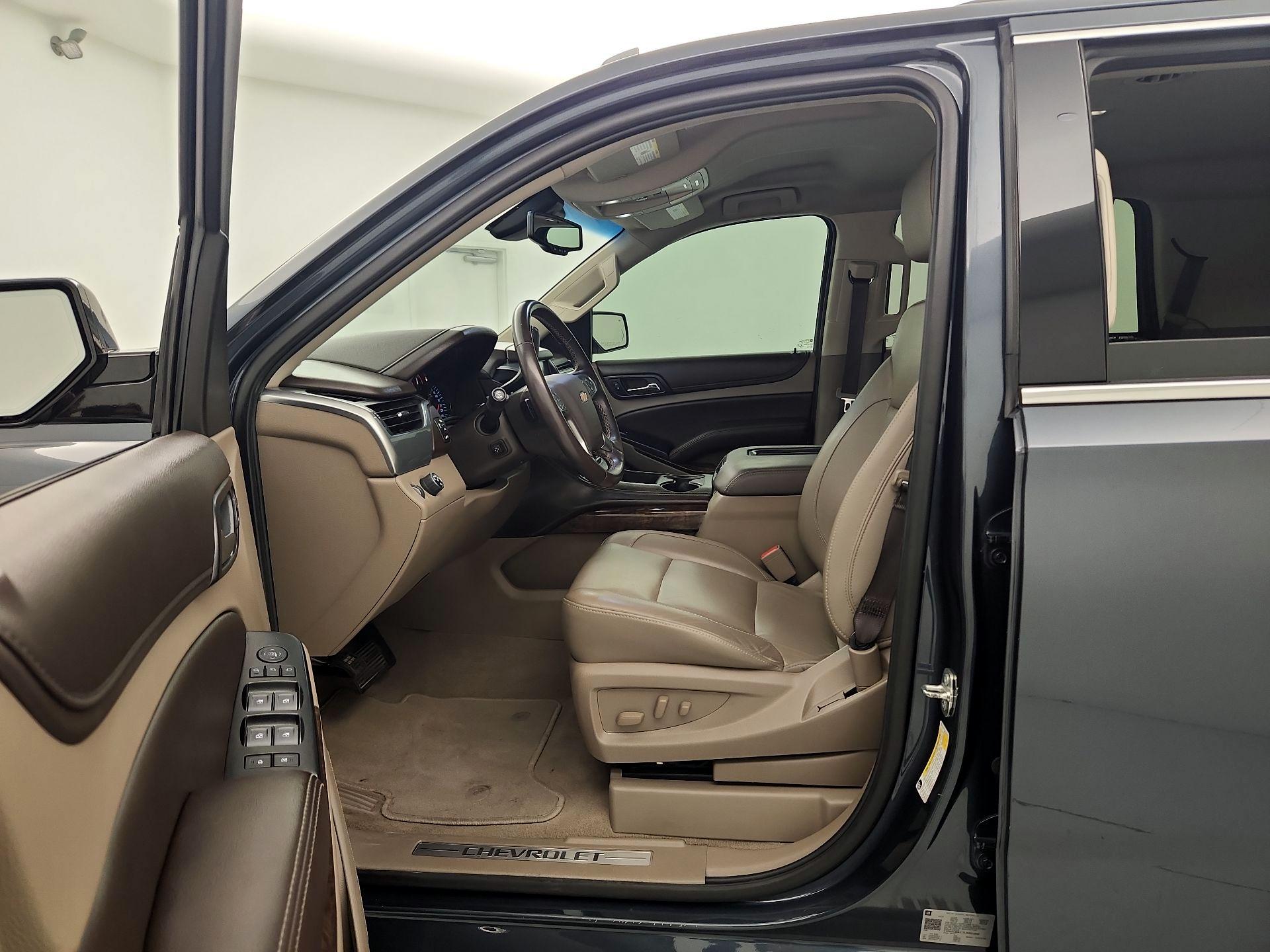 Thumbnail: 2020 Chevrolet Tahoe - 11