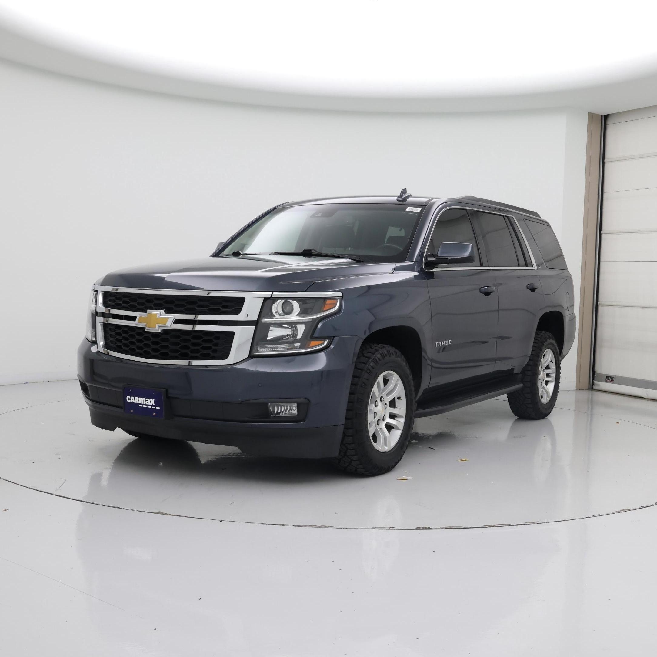 Thumbnail: 2020 Chevrolet Tahoe - 4