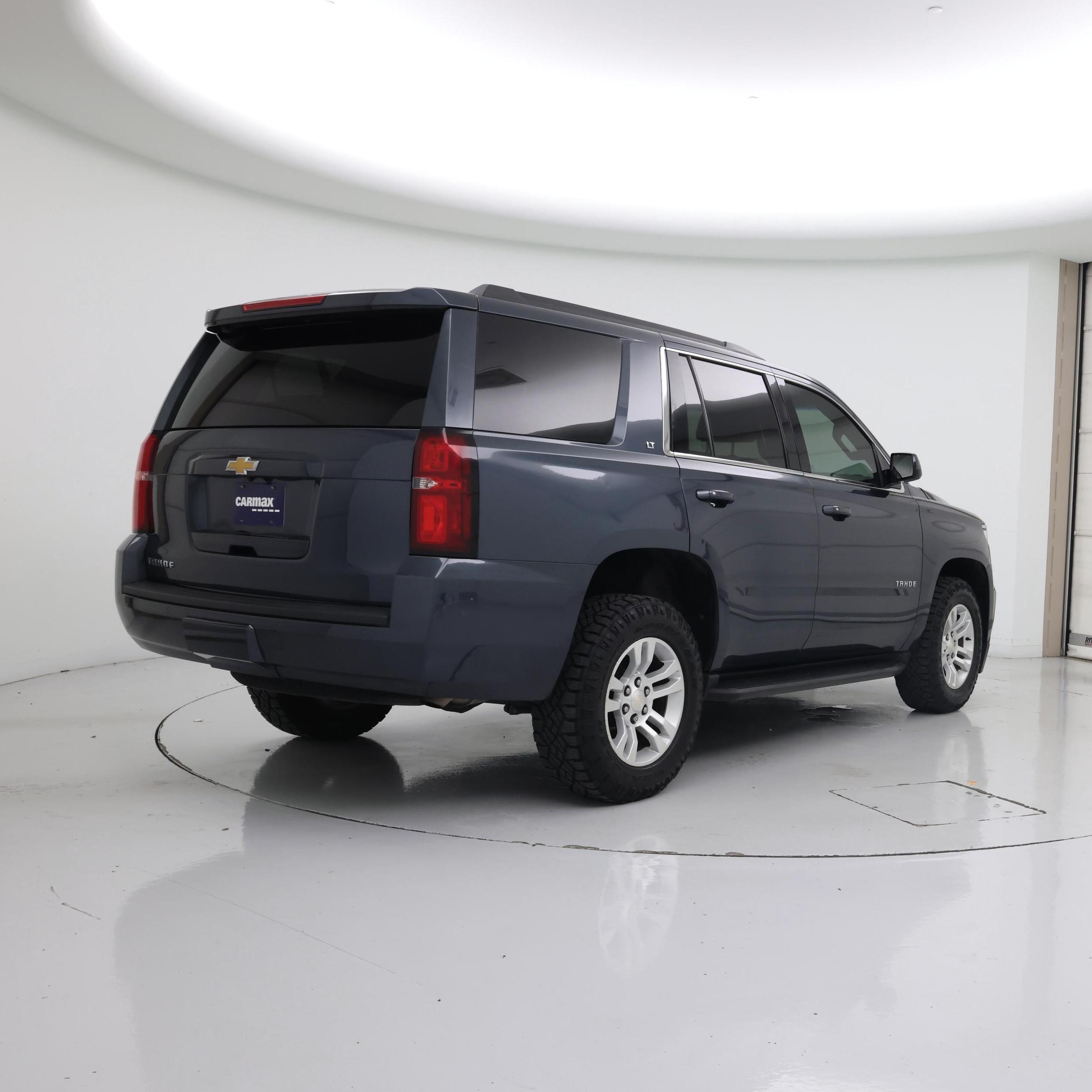 Thumbnail: 2020 Chevrolet Tahoe - 8