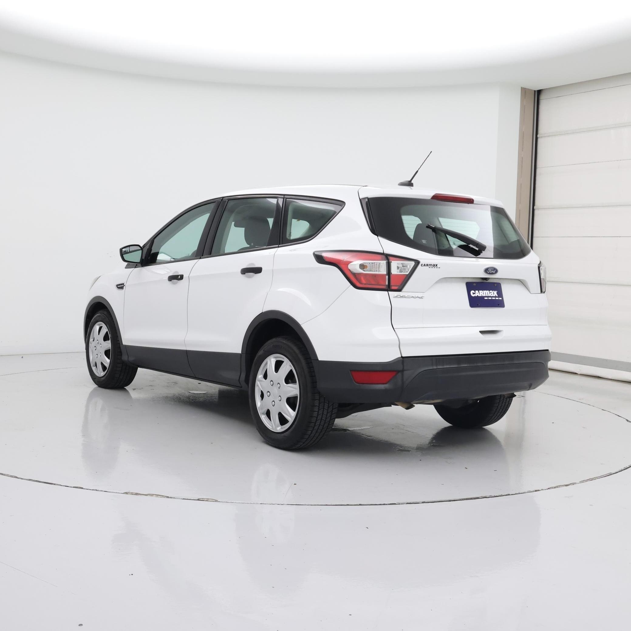 Thumbnail: 2018 Ford Escape - 2