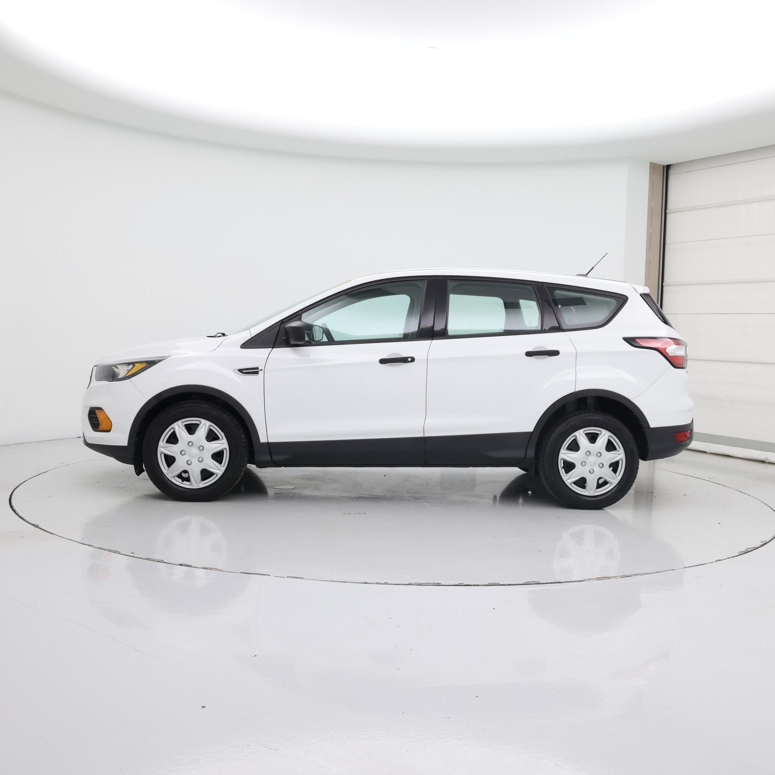 Thumbnail: 2018 Ford Escape - 3