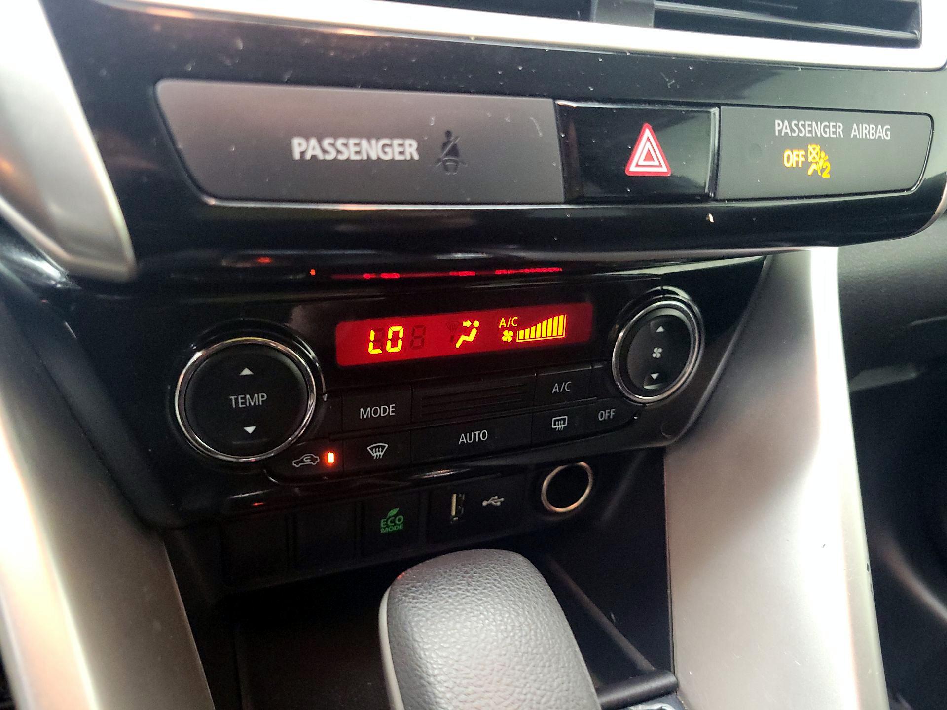 Thumbnail: 2020 Mitsubishi Eclipse Cross - 16