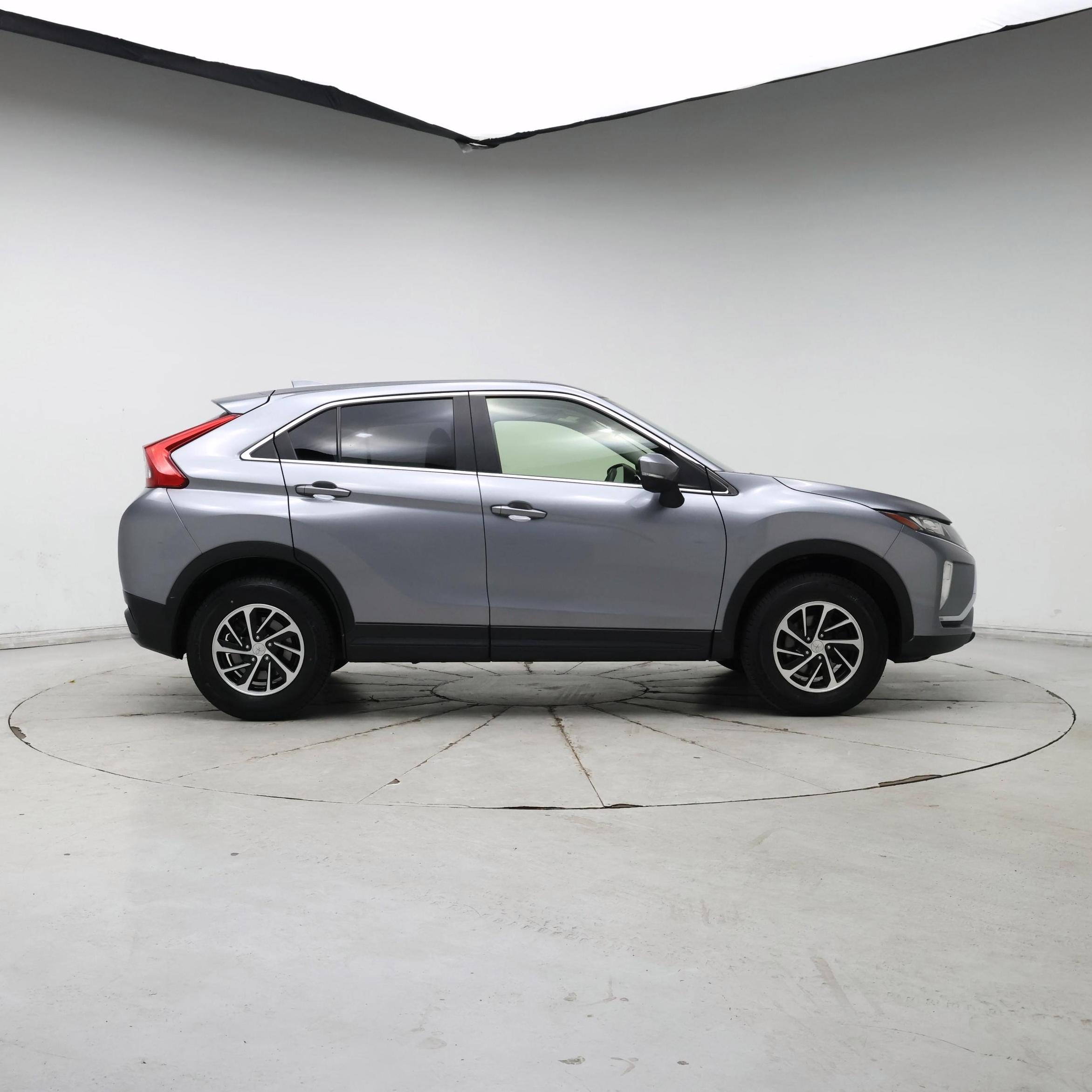 Thumbnail: 2020 Mitsubishi Eclipse Cross - 7