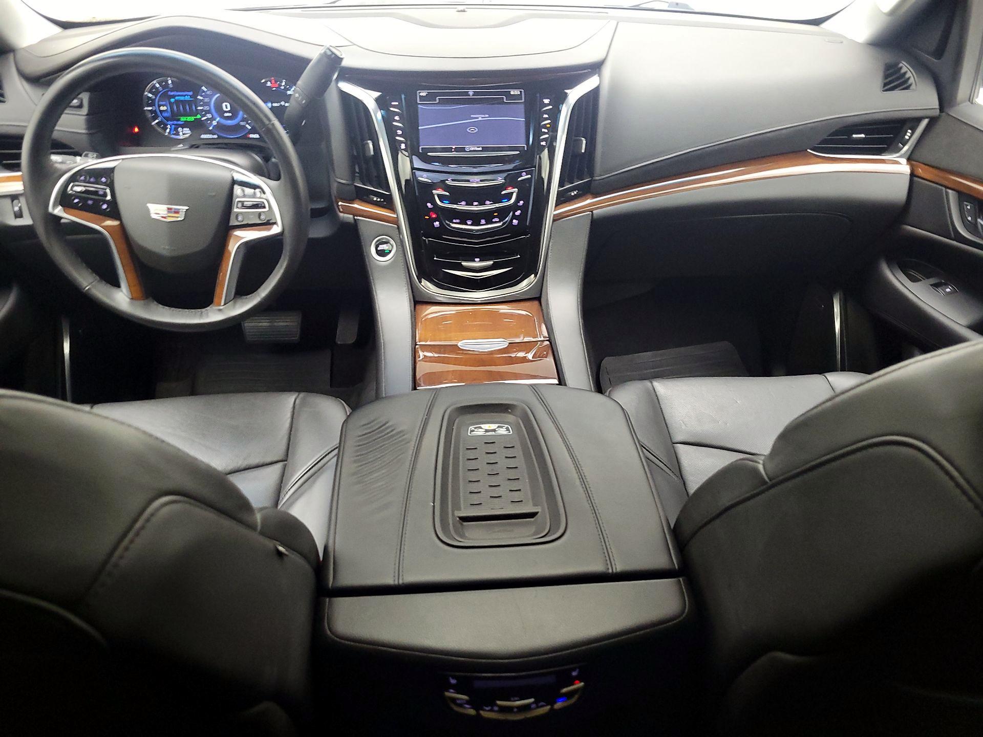 Thumbnail: 2017 Cadillac Escalade - 9