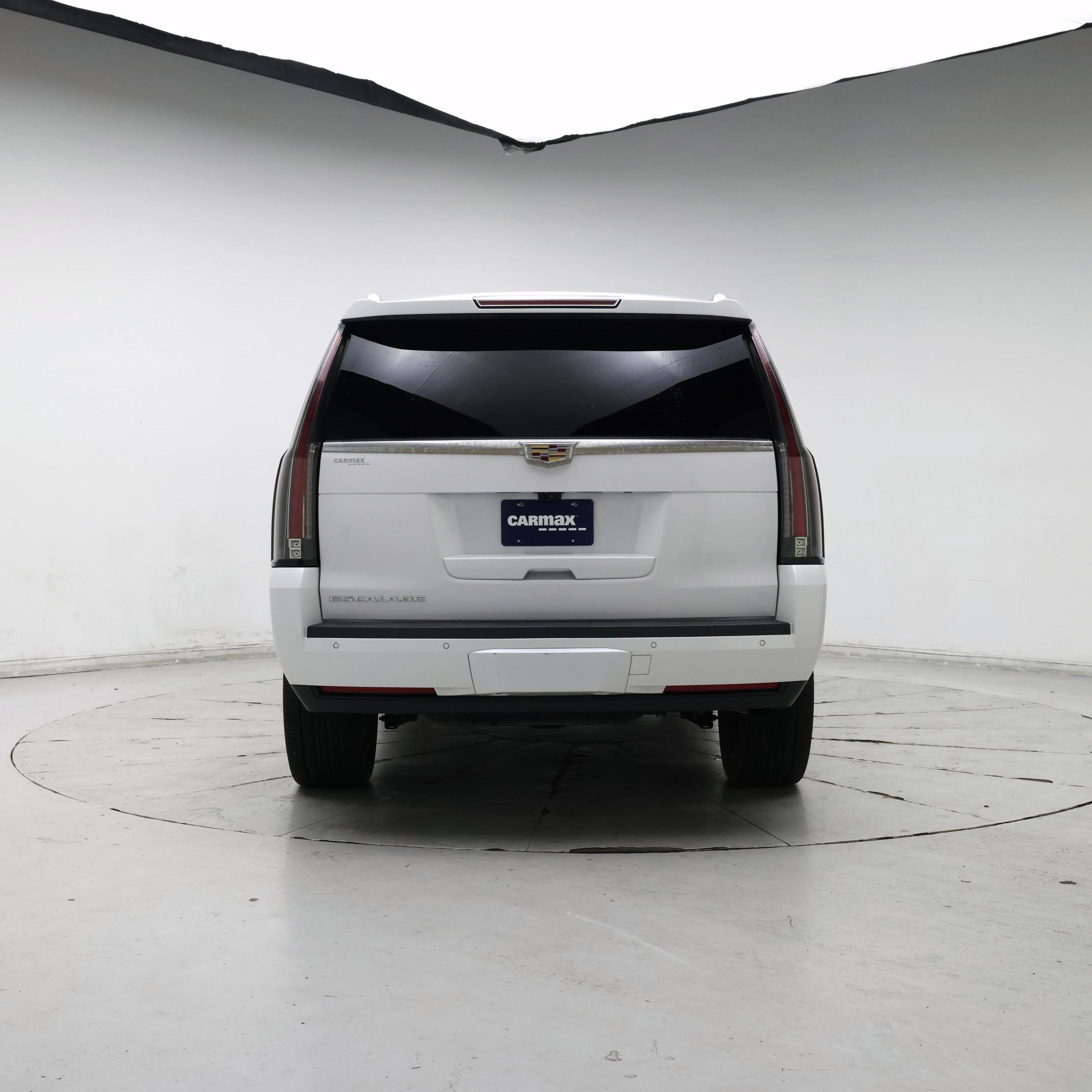 Thumbnail: 2017 Cadillac Escalade - 6