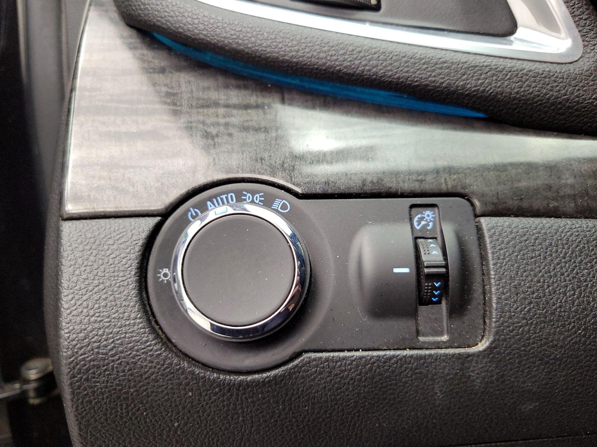 Thumbnail: 2015 Buick Encore - 13
