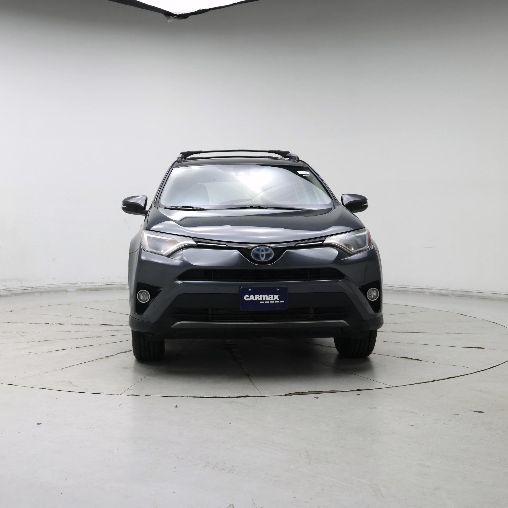 Thumbnail: 2017 Toyota RAV4 - 5