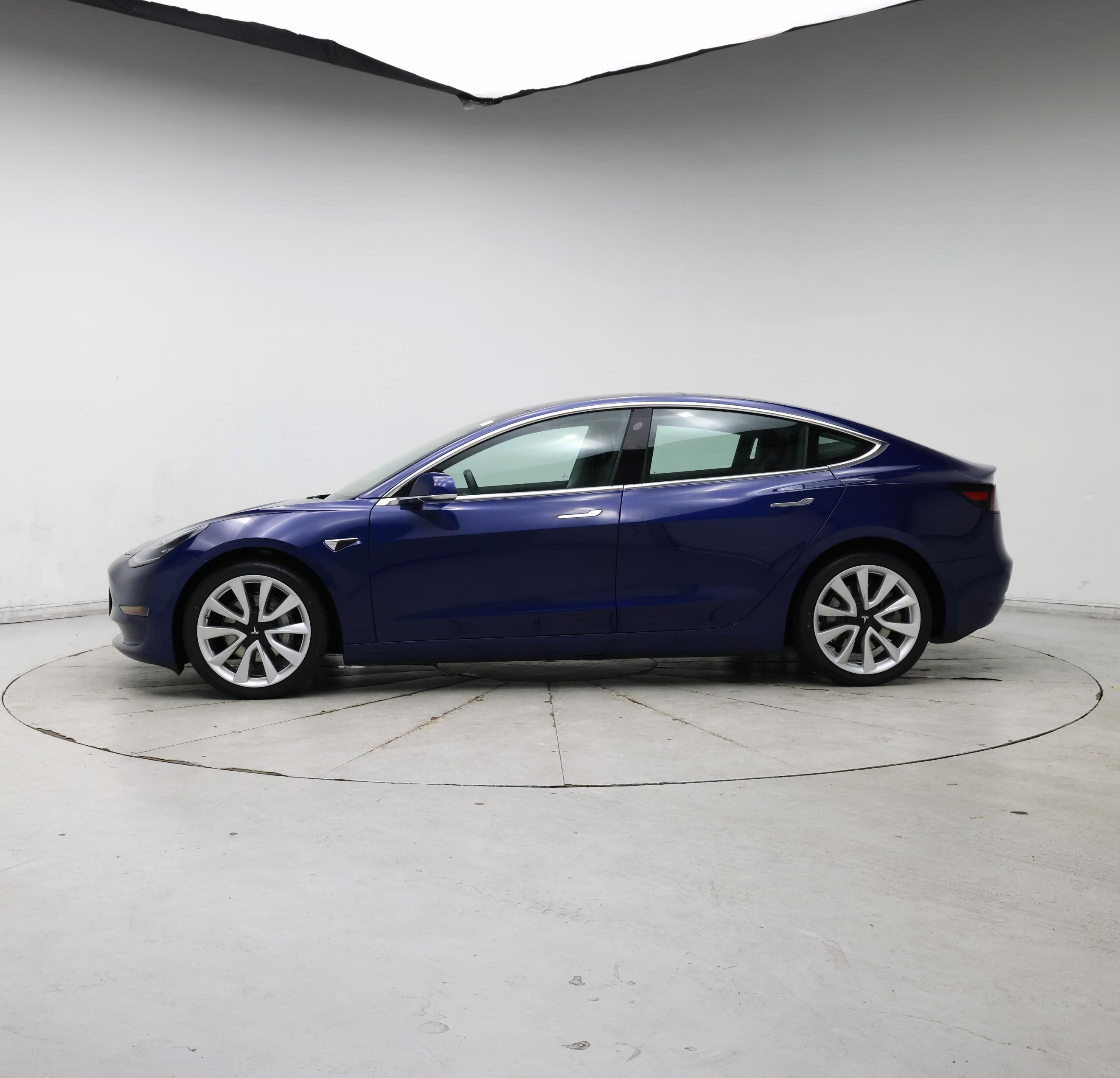 Thumbnail: 2020 Tesla Model 3 - 3
