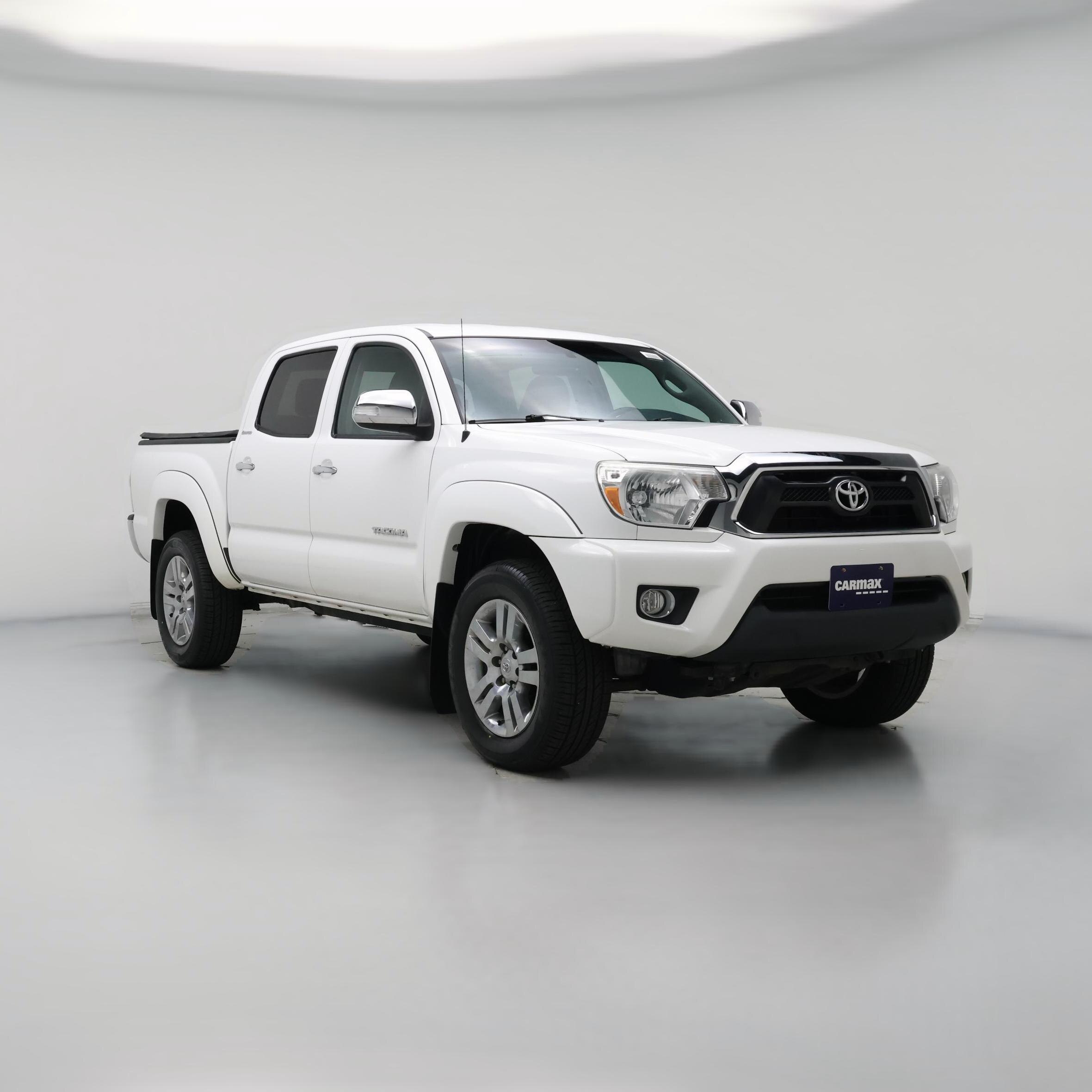 Thumbnail: 2015 Toyota Tacoma - 1