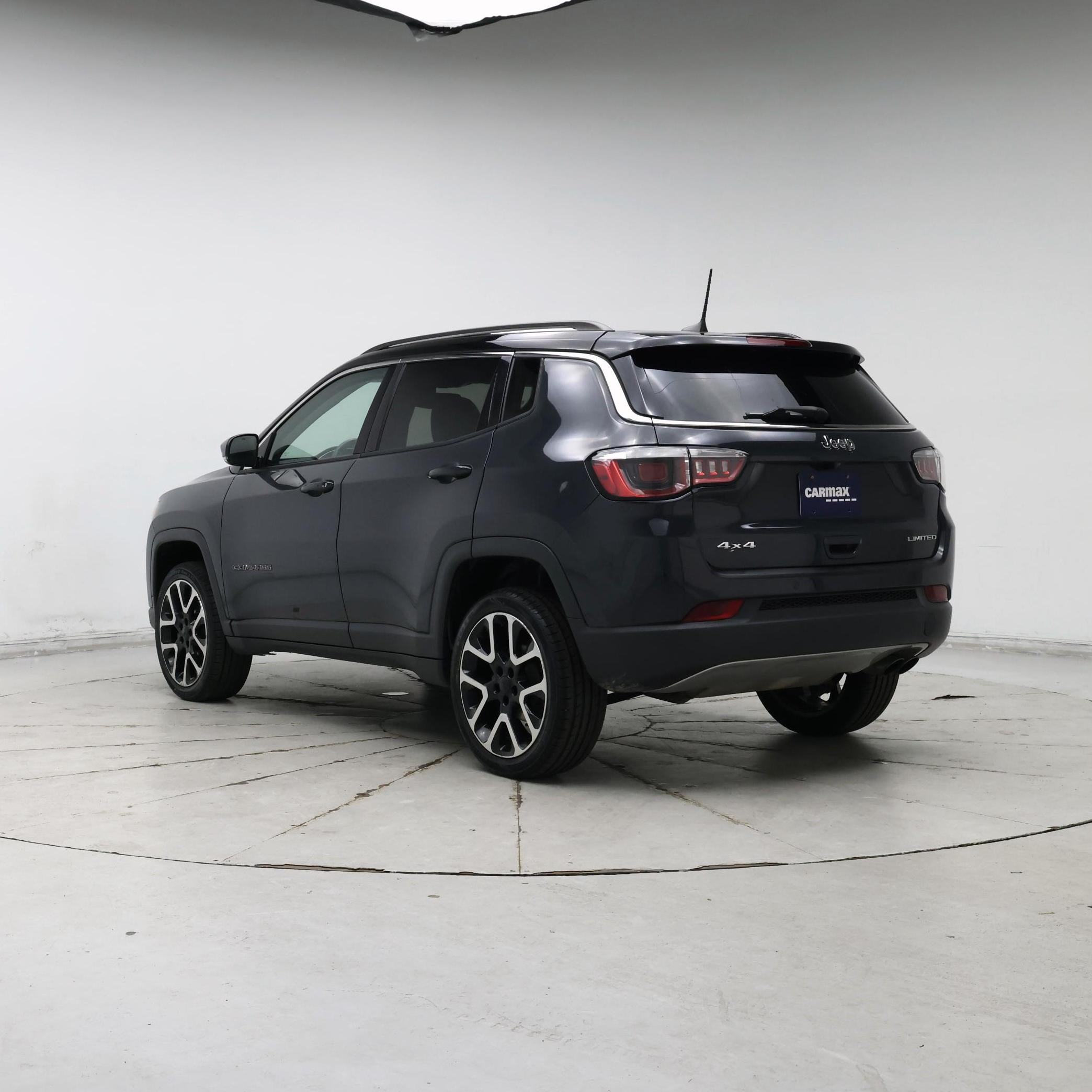 Thumbnail: 2018 Jeep Compass - 2