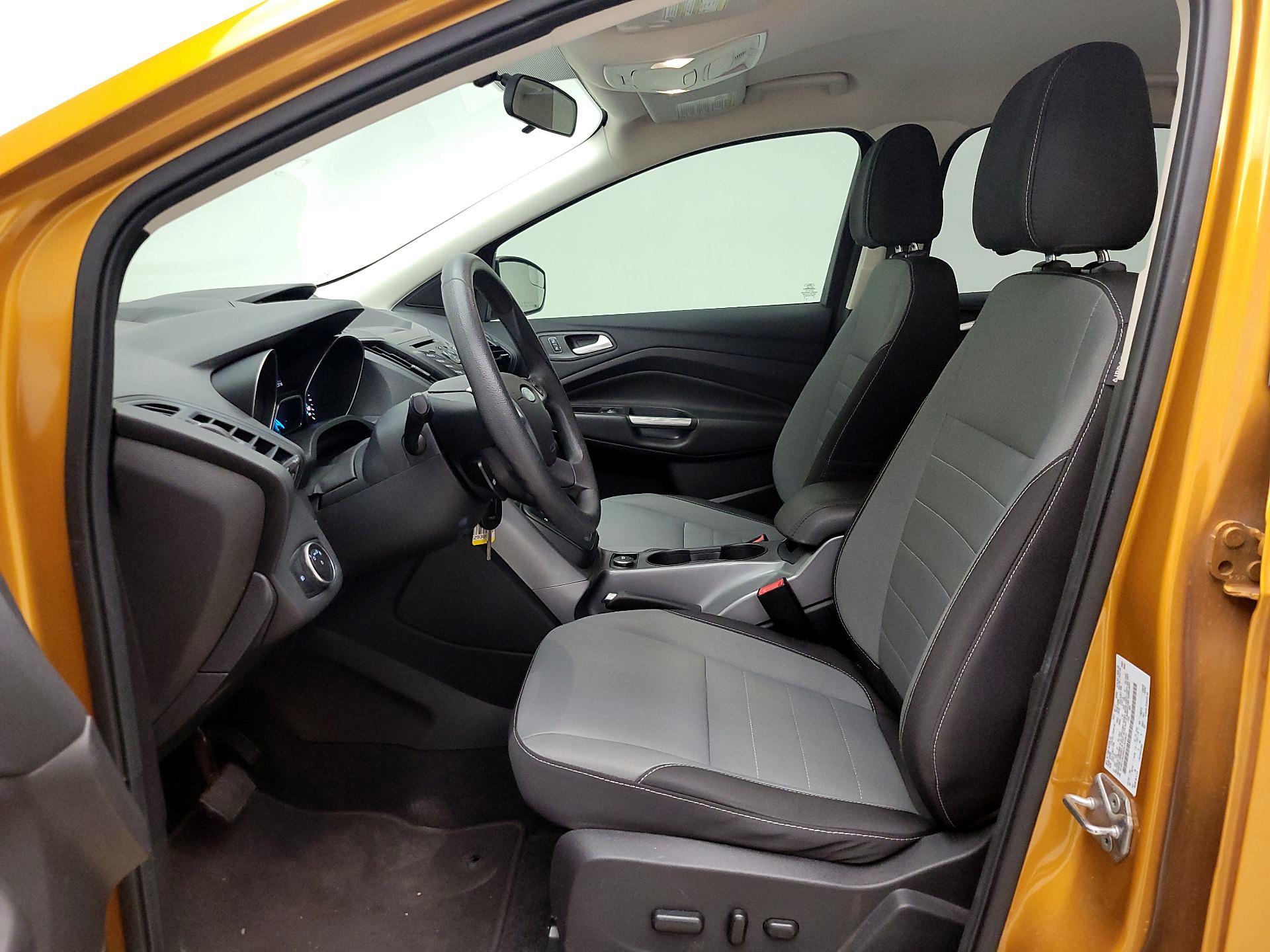 Thumbnail: 2016 Ford Escape - 11