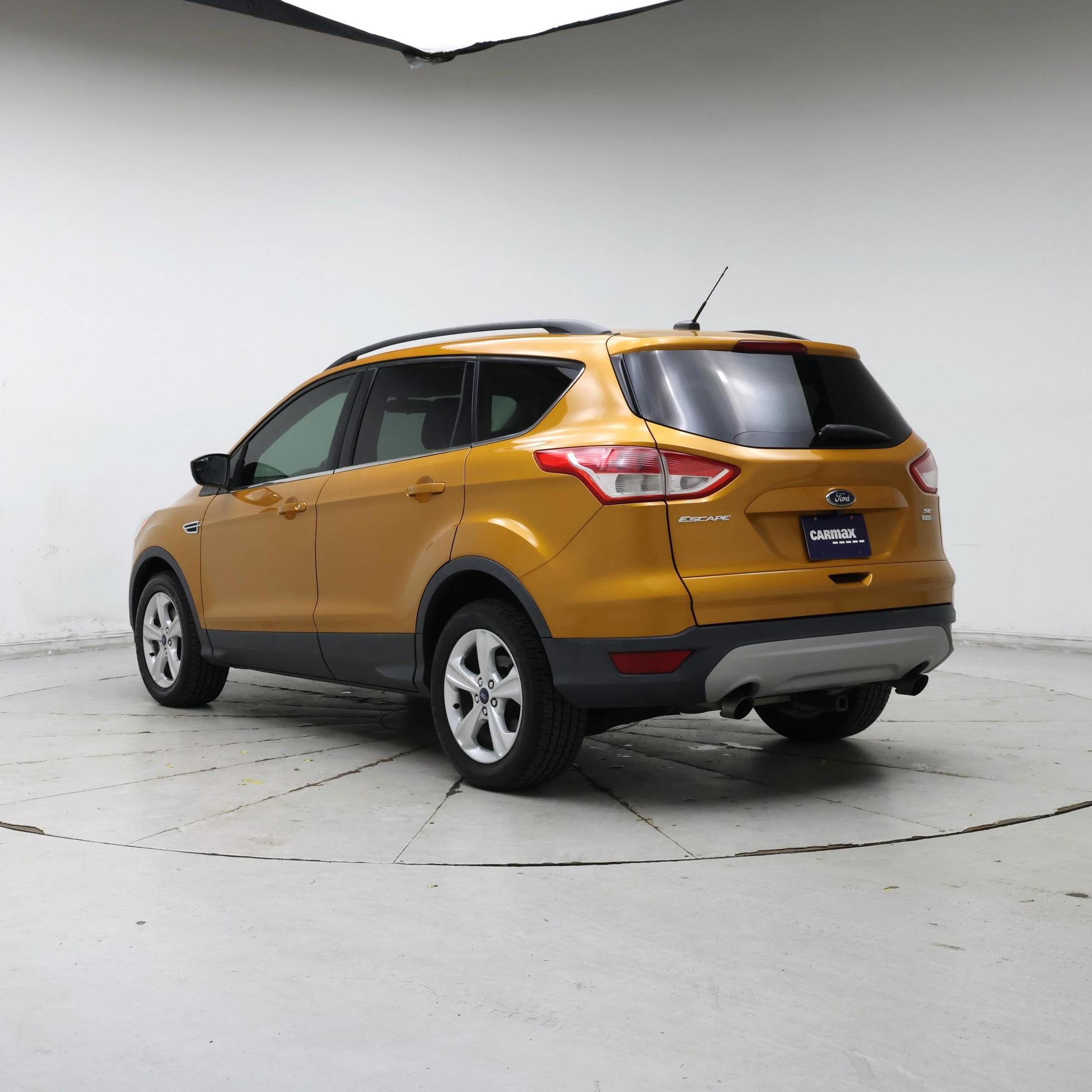 Thumbnail: 2016 Ford Escape - 2