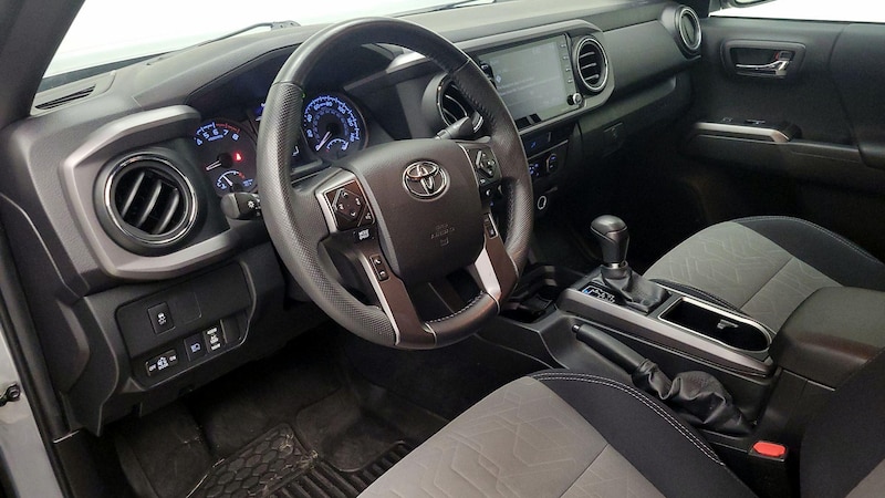 2022 Toyota Tacoma TRD Off-Road 9