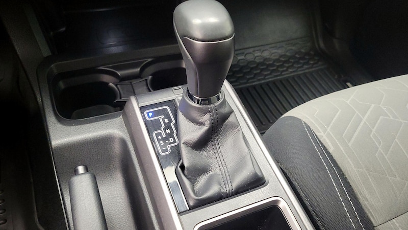 2022 Toyota Tacoma TRD Off-Road 18
