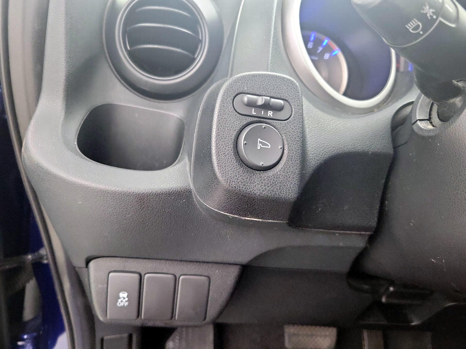 Thumbnail: 2013 Honda Fit - 13