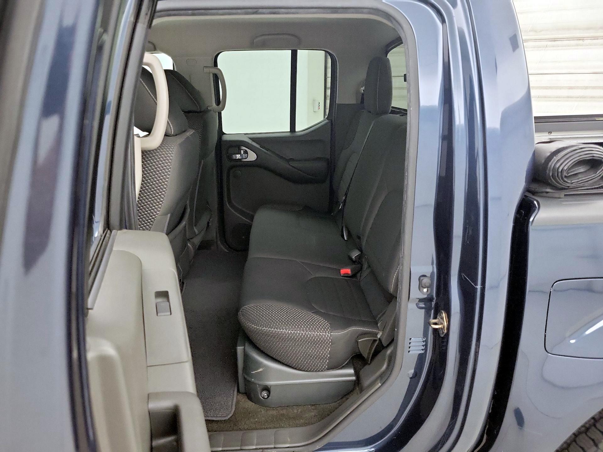 Thumbnail: 2016 Nissan Frontier - 20