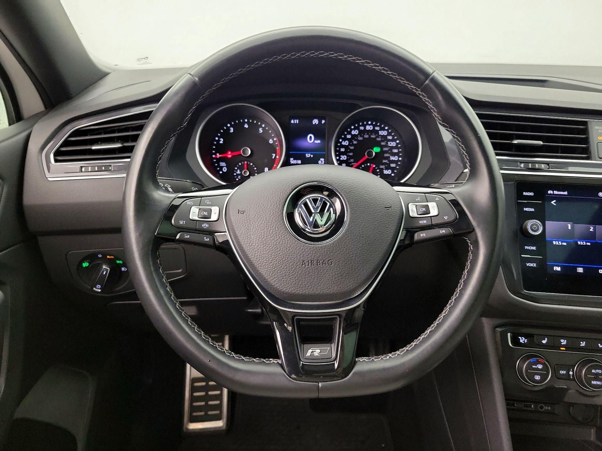 Thumbnail: 2020 Volkswagen Tiguan - 10