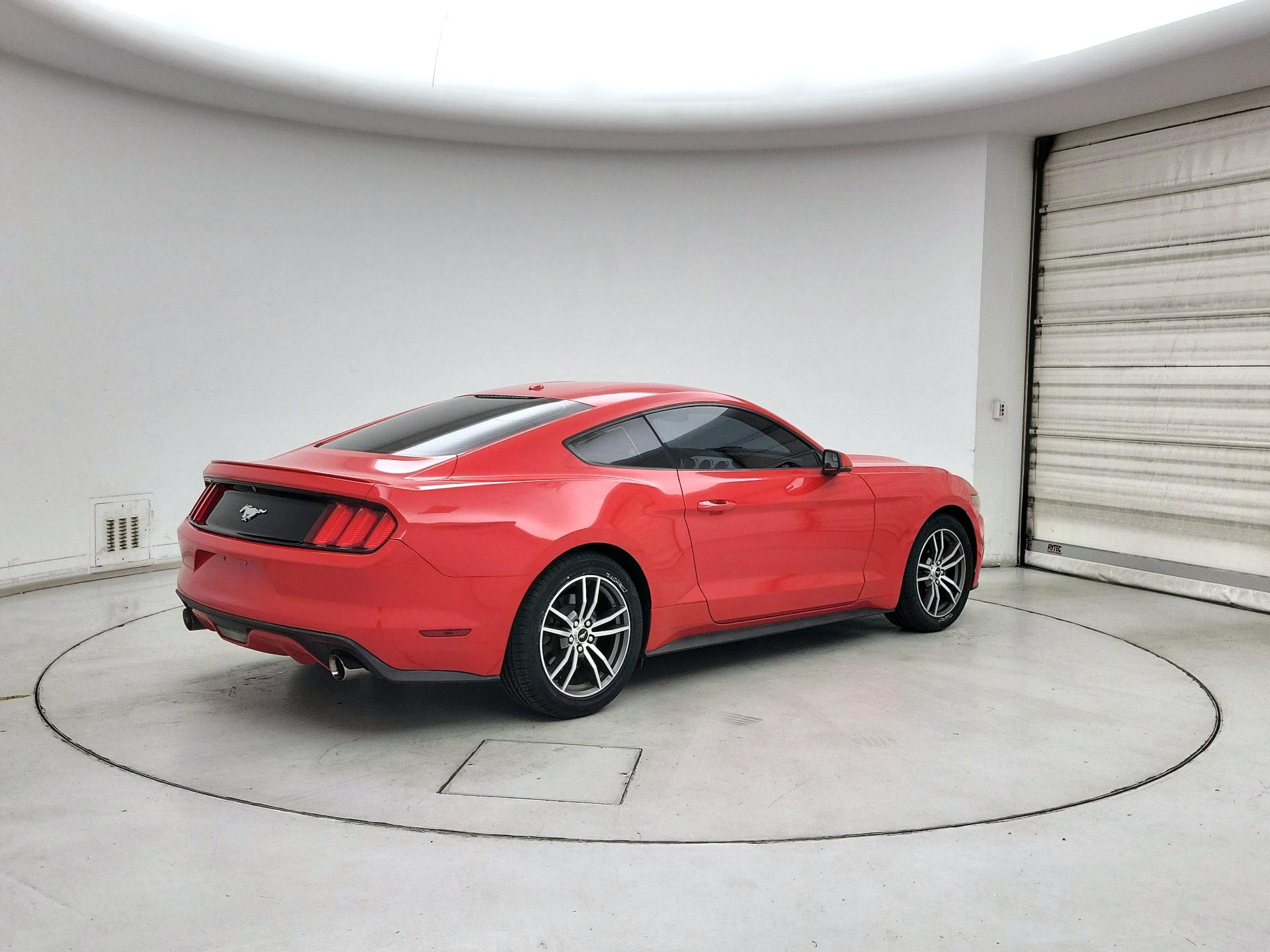 Thumbnail: 2016 Ford Mustang - 5