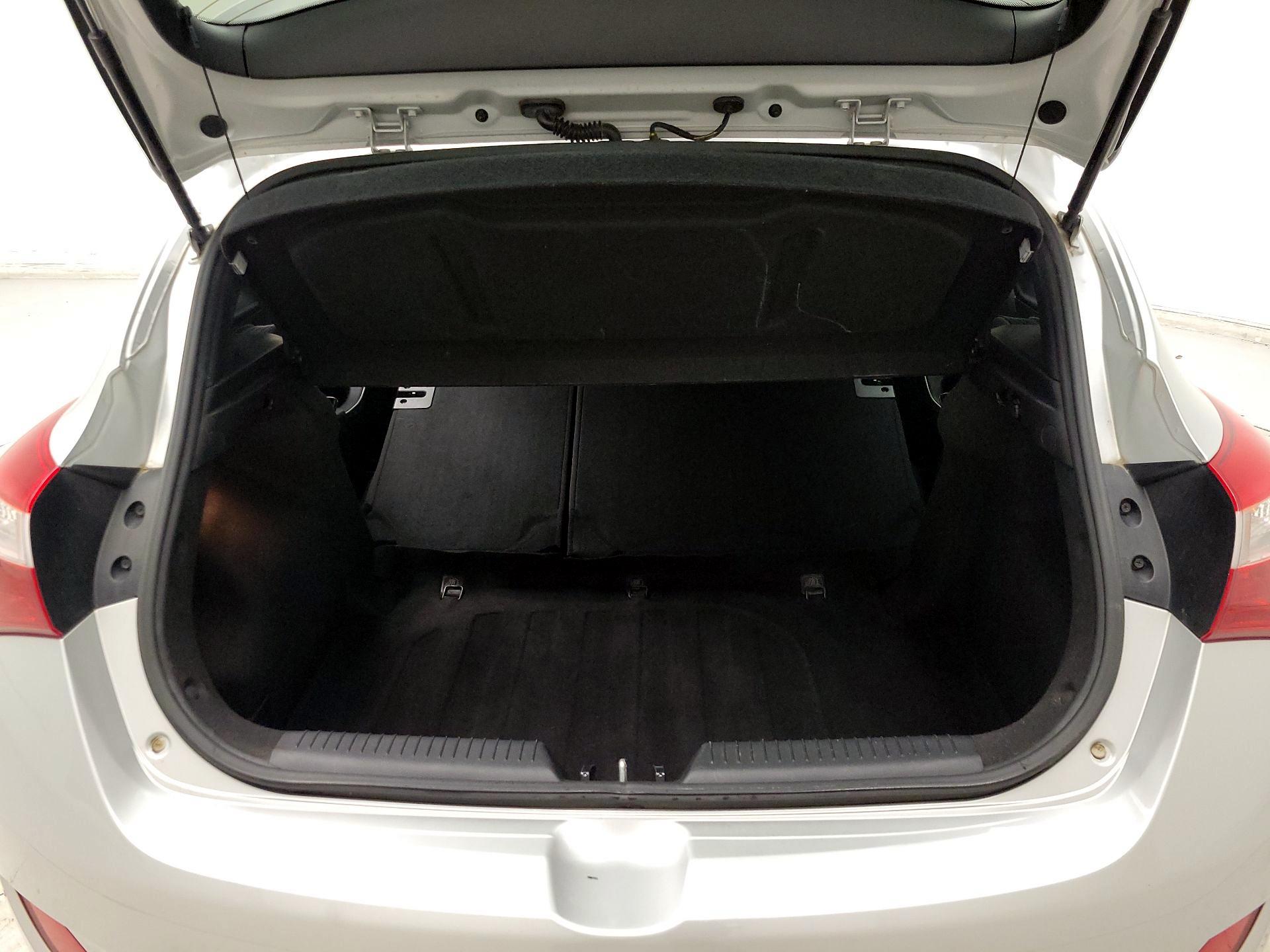 Thumbnail: 2014 Hyundai Elantra - 20