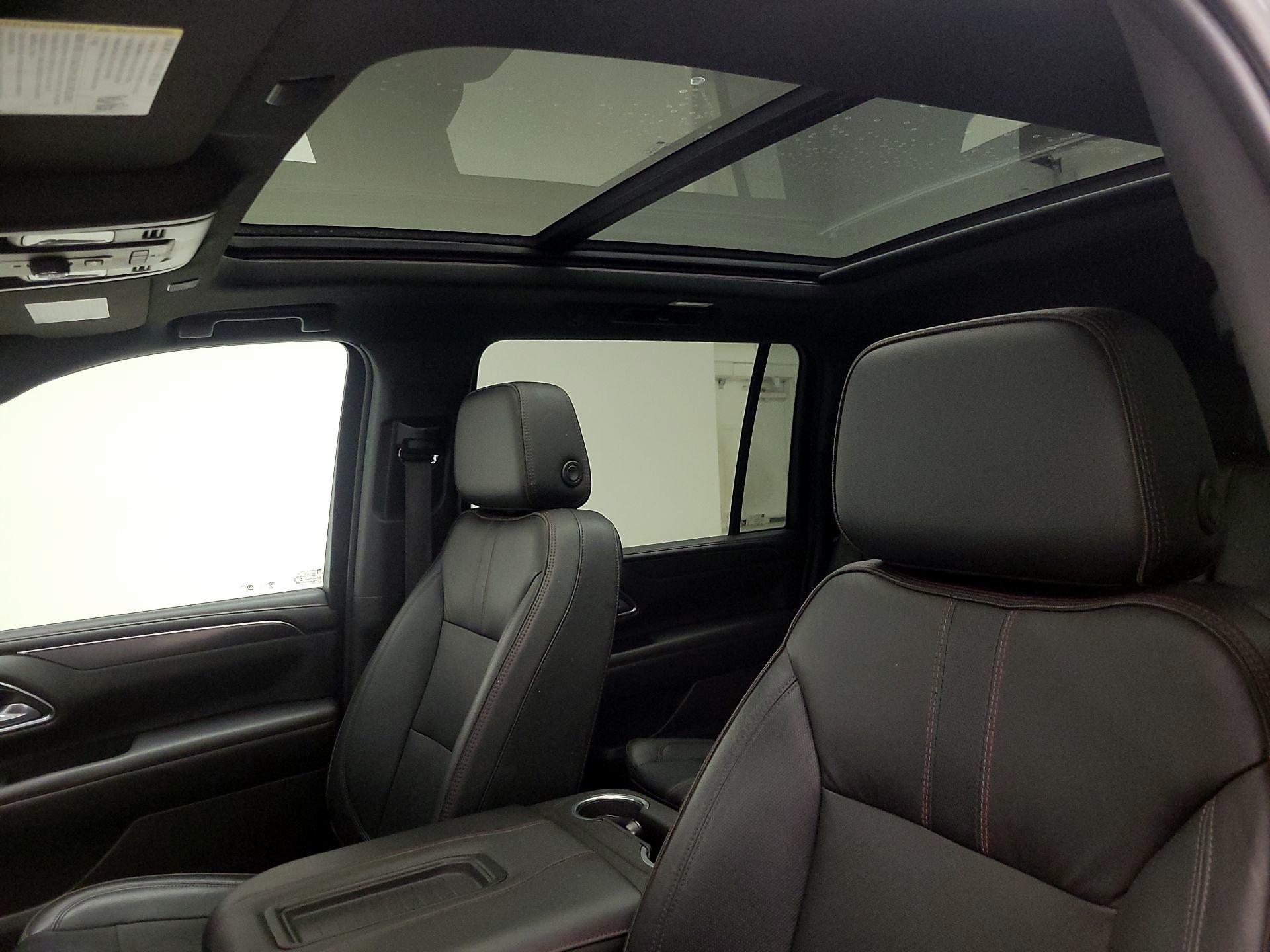 Thumbnail: 2021 Chevrolet Suburban - 20