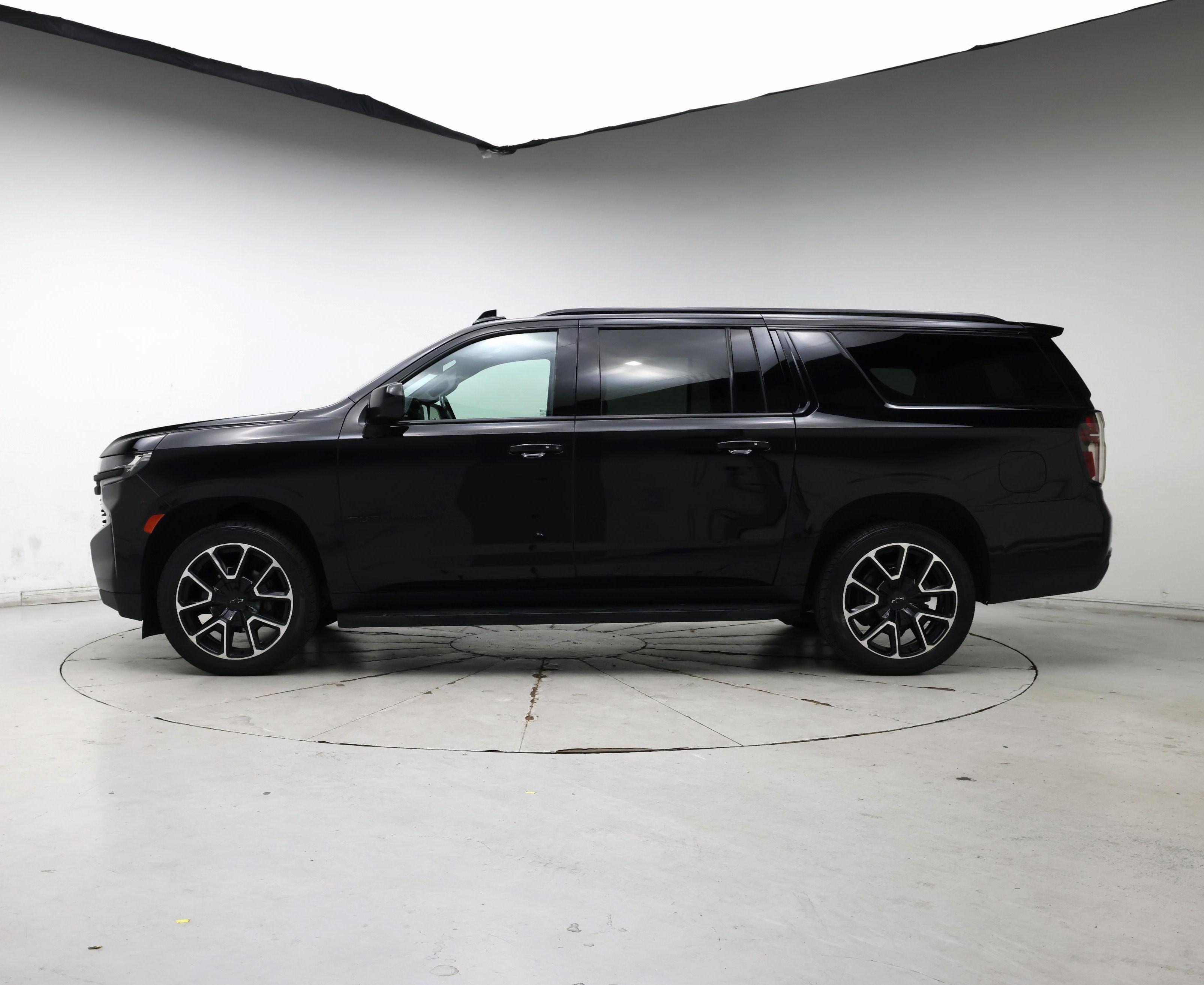 Thumbnail: 2021 Chevrolet Suburban - 3