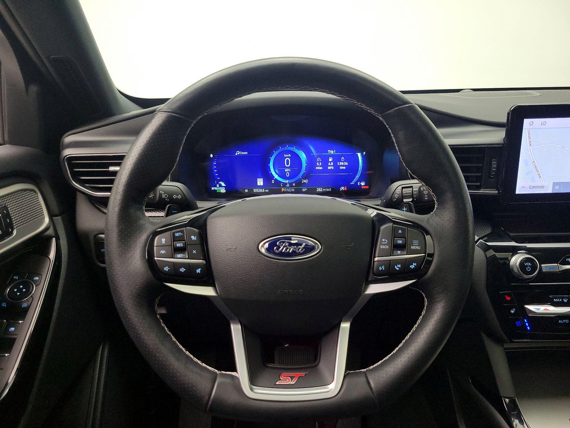 Thumbnail: 2023 Ford Explorer - 10
