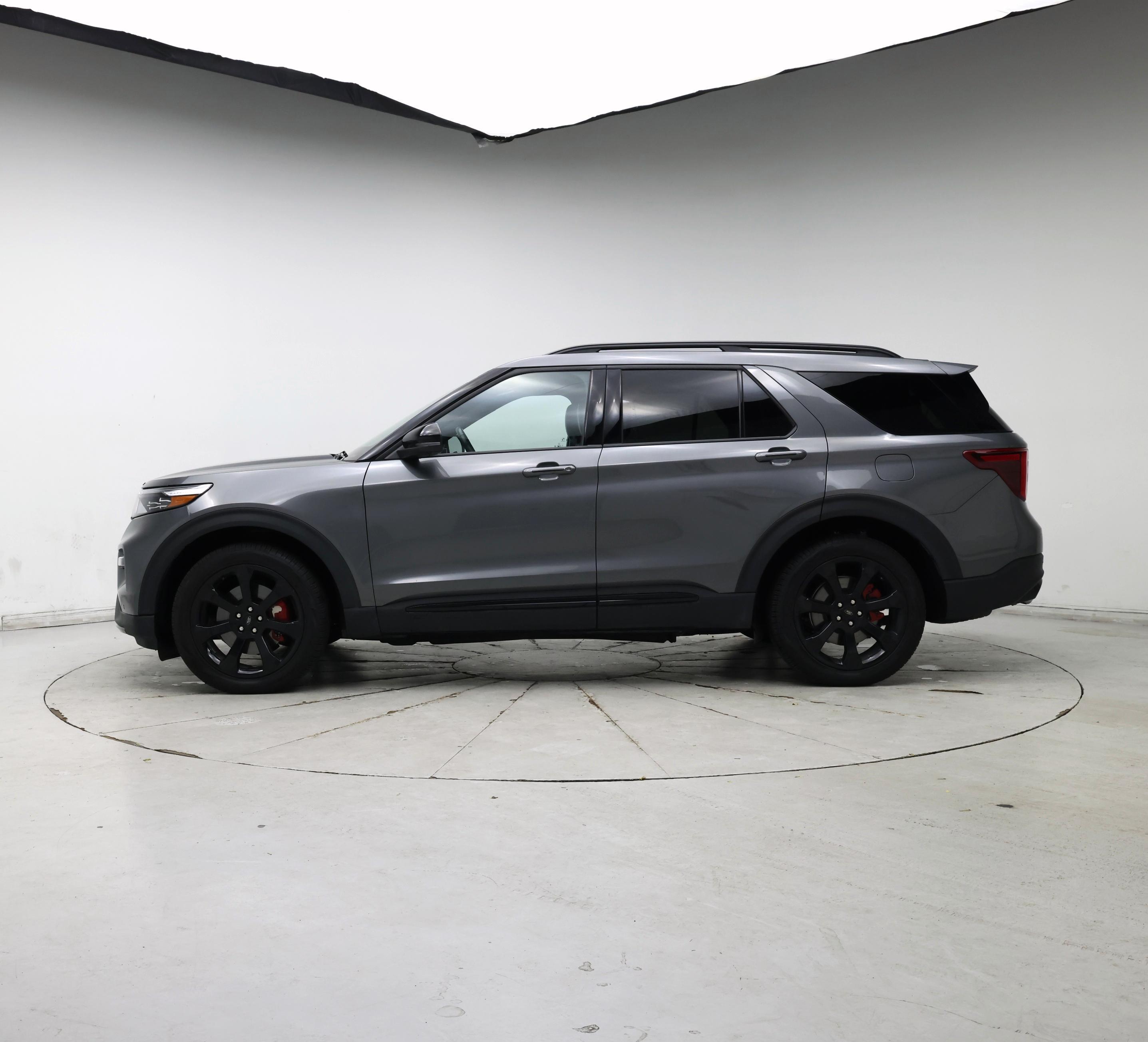 Thumbnail: 2023 Ford Explorer - 3