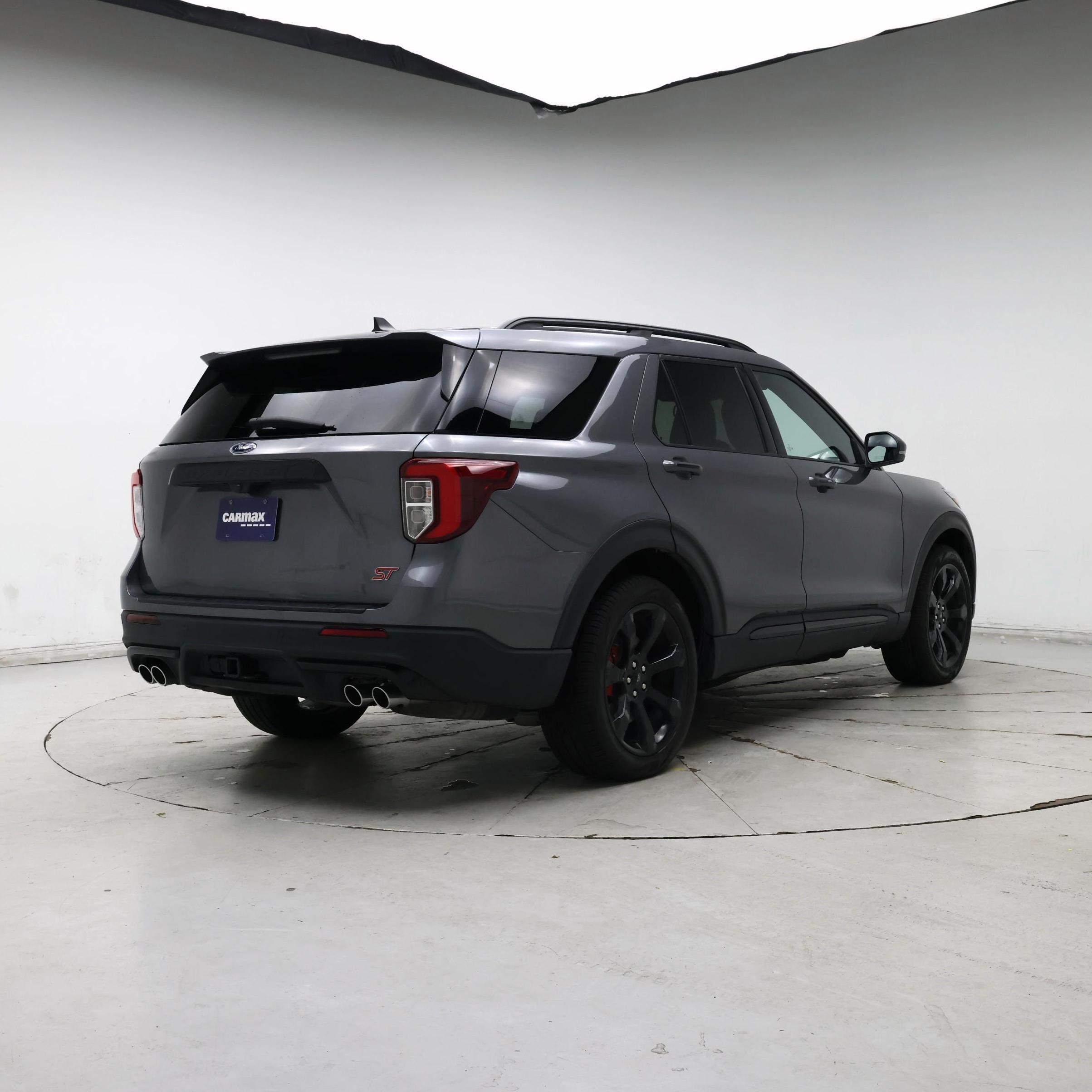Thumbnail: 2023 Ford Explorer - 8