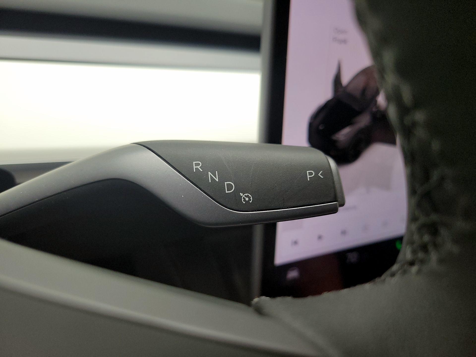 Thumbnail: 2025 Tesla Model Y - 17