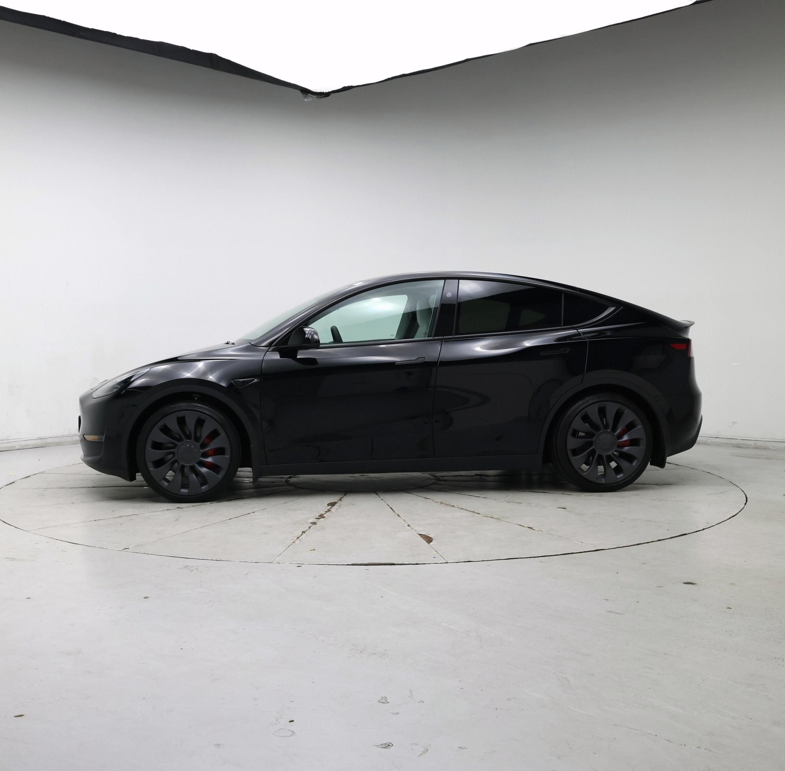 Thumbnail: 2025 Tesla Model Y - 3