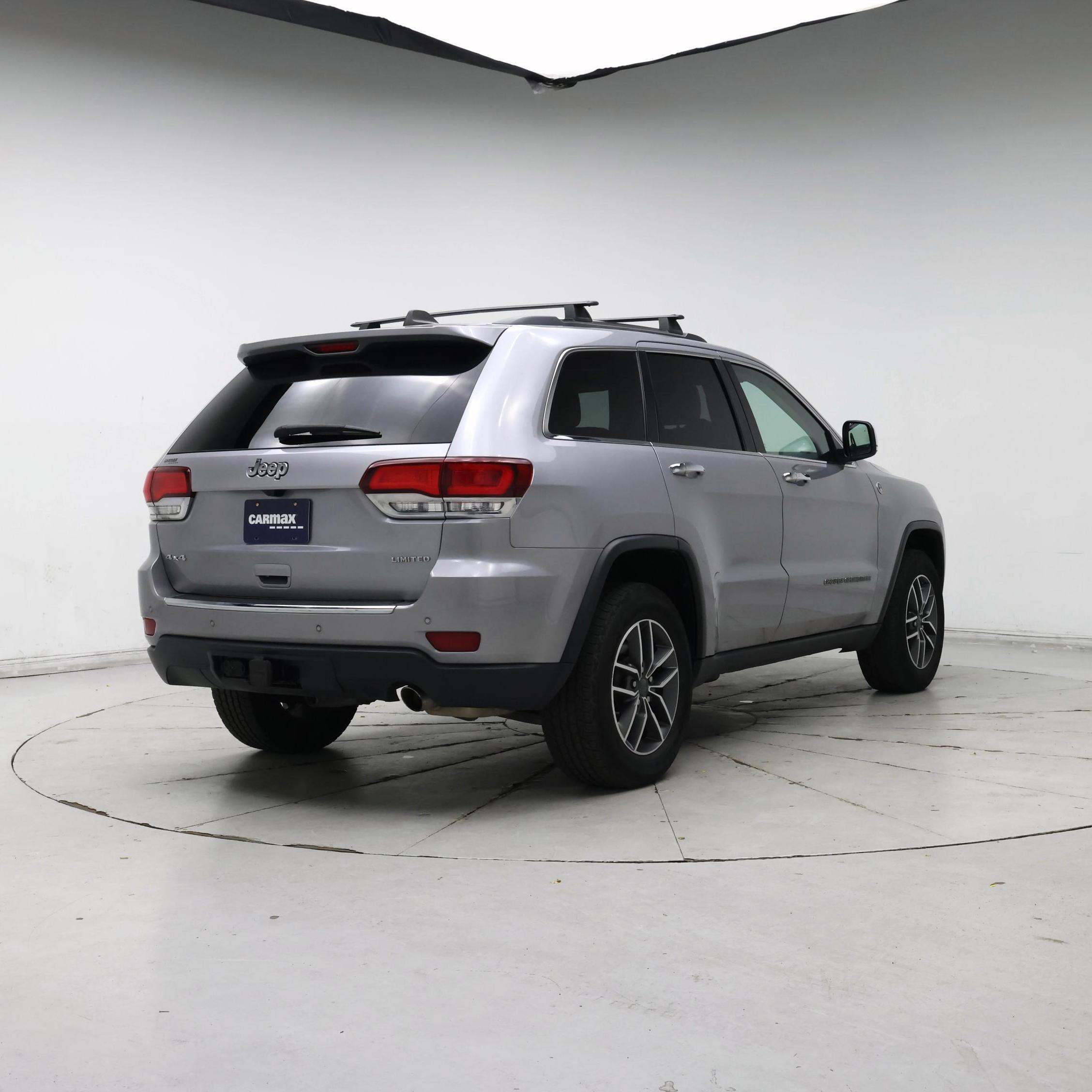 Thumbnail: 2021 Jeep Grand Cherokee - 8