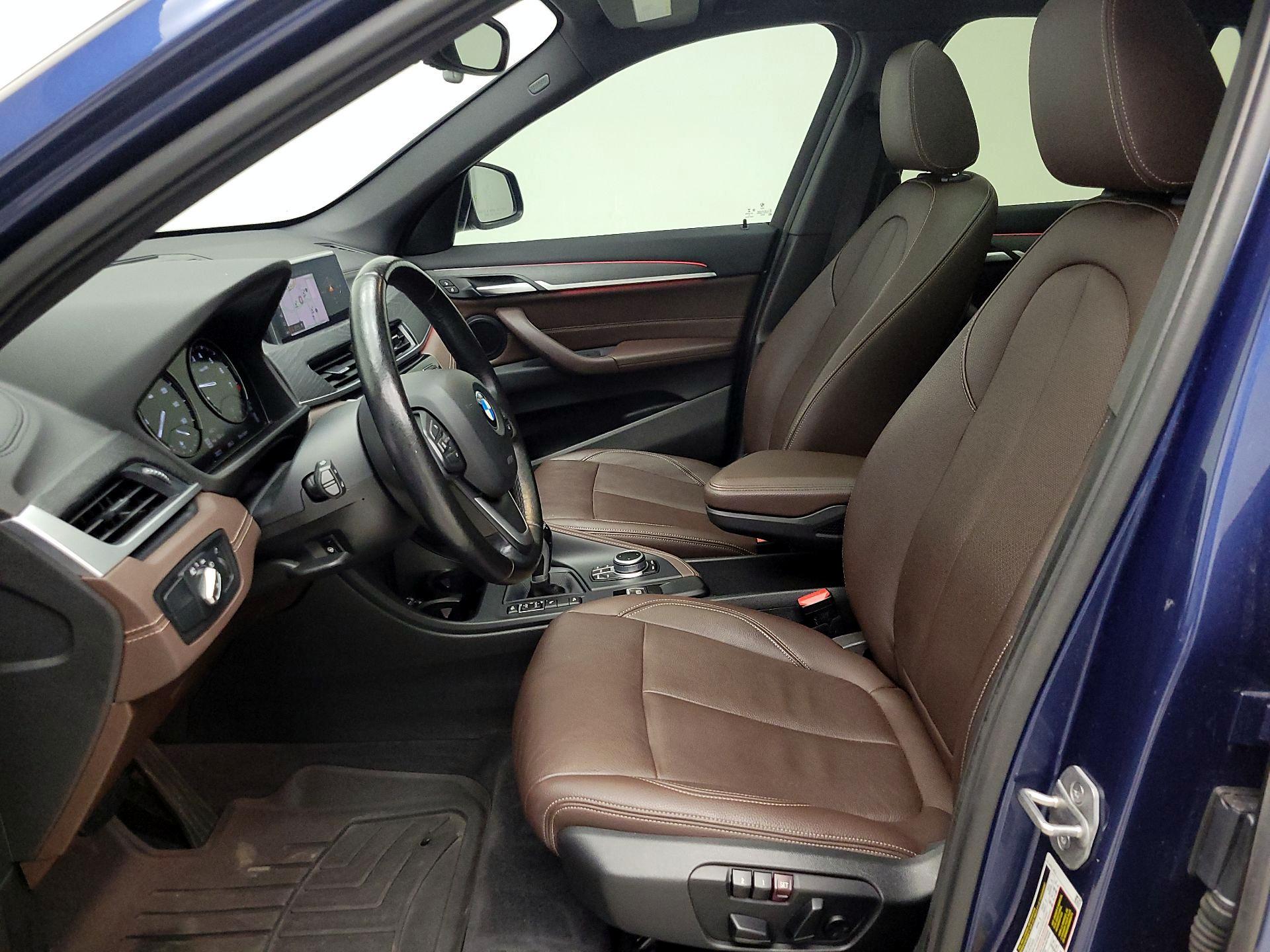 Thumbnail: 2021 BMW X1 - 11