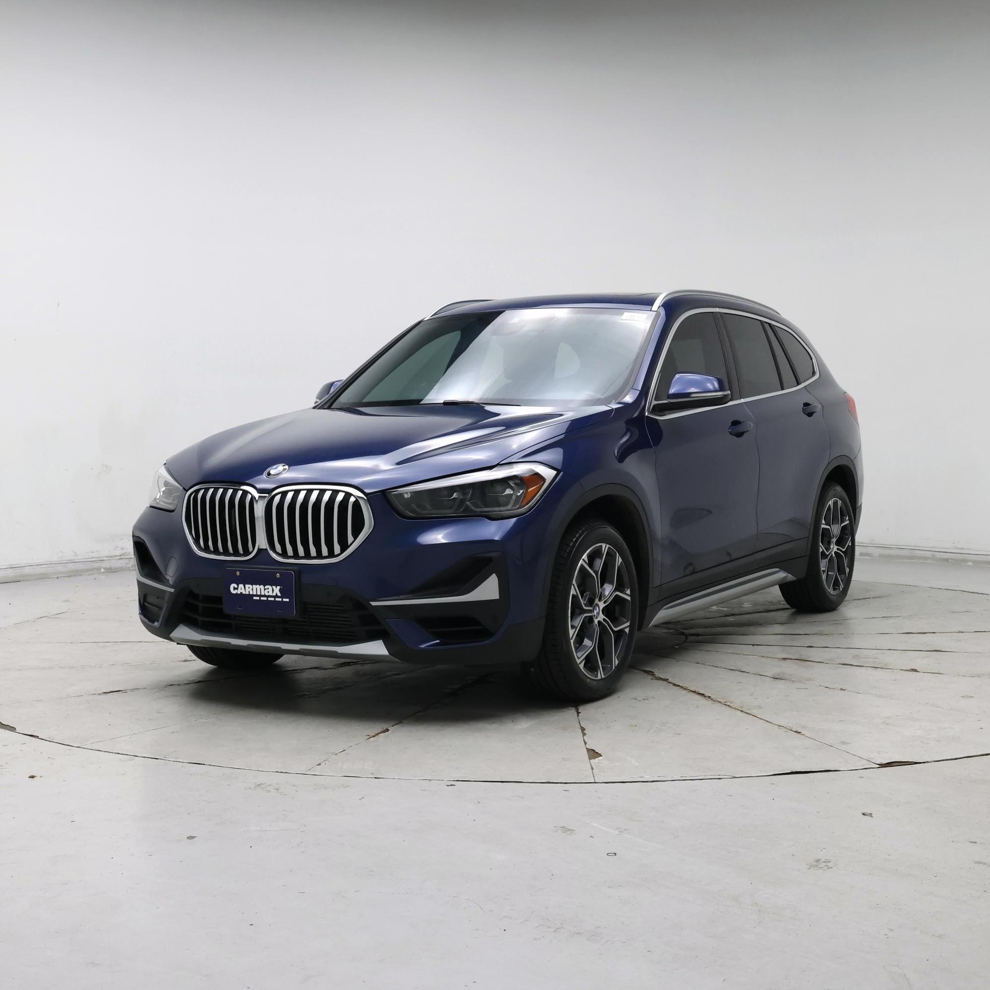 Thumbnail: 2021 BMW X1 - 4