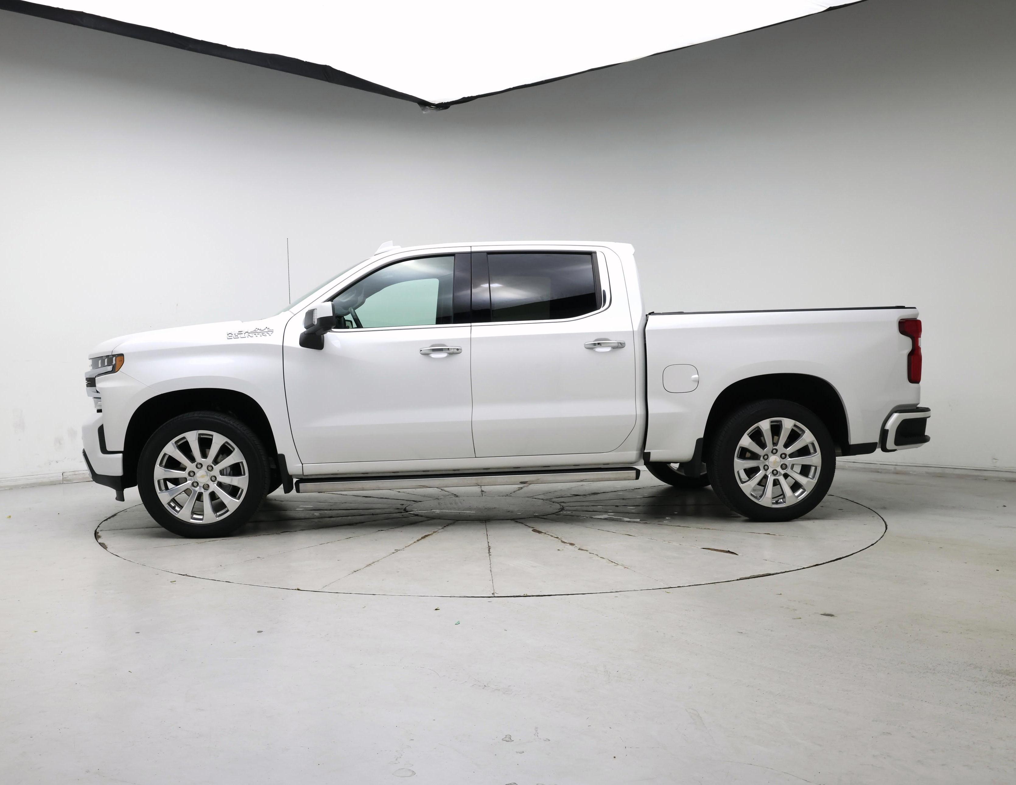 Thumbnail: 2021 Chevrolet Silverado 1500 - 3