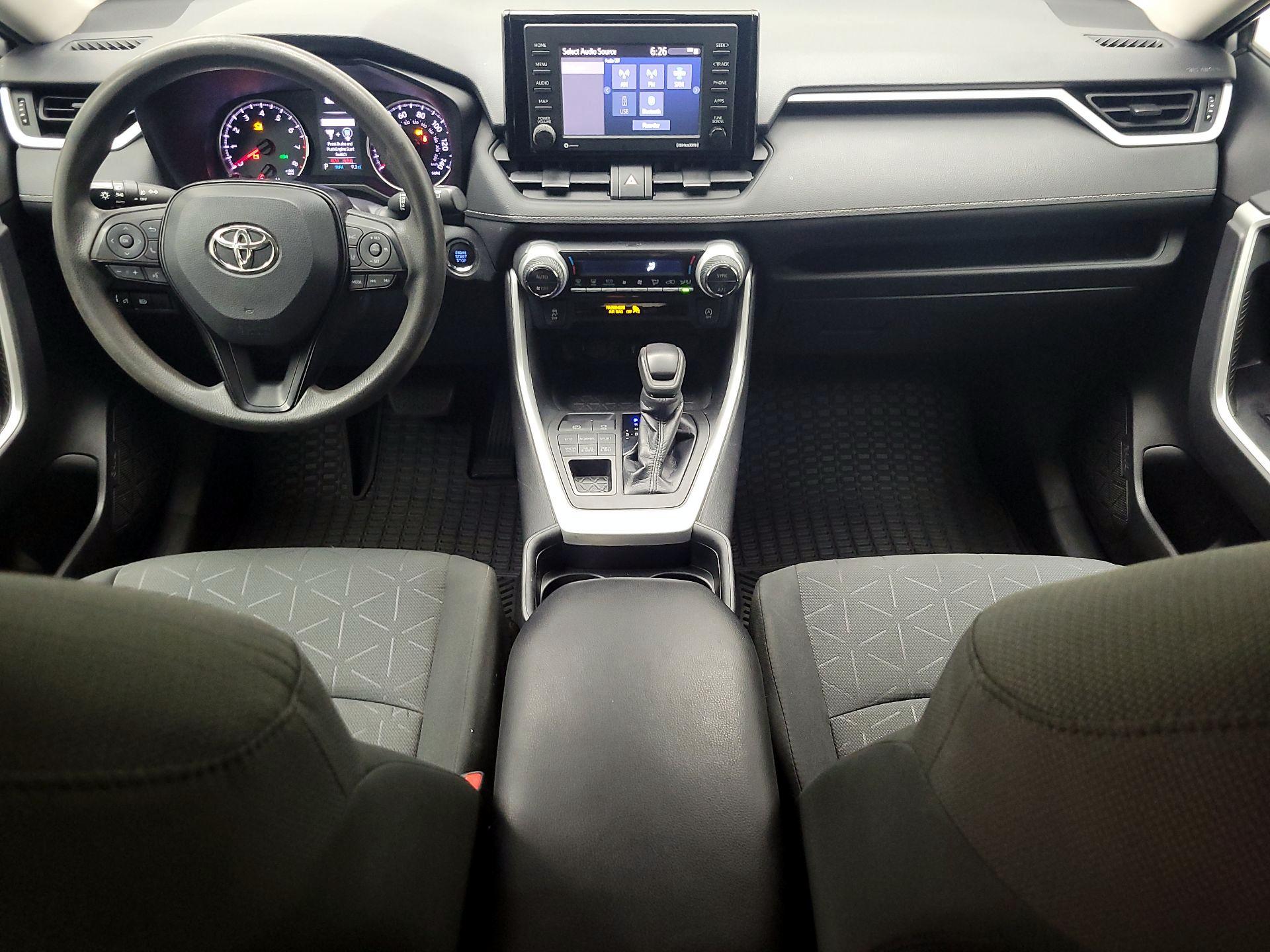Thumbnail: 2020 Toyota RAV4 - 9